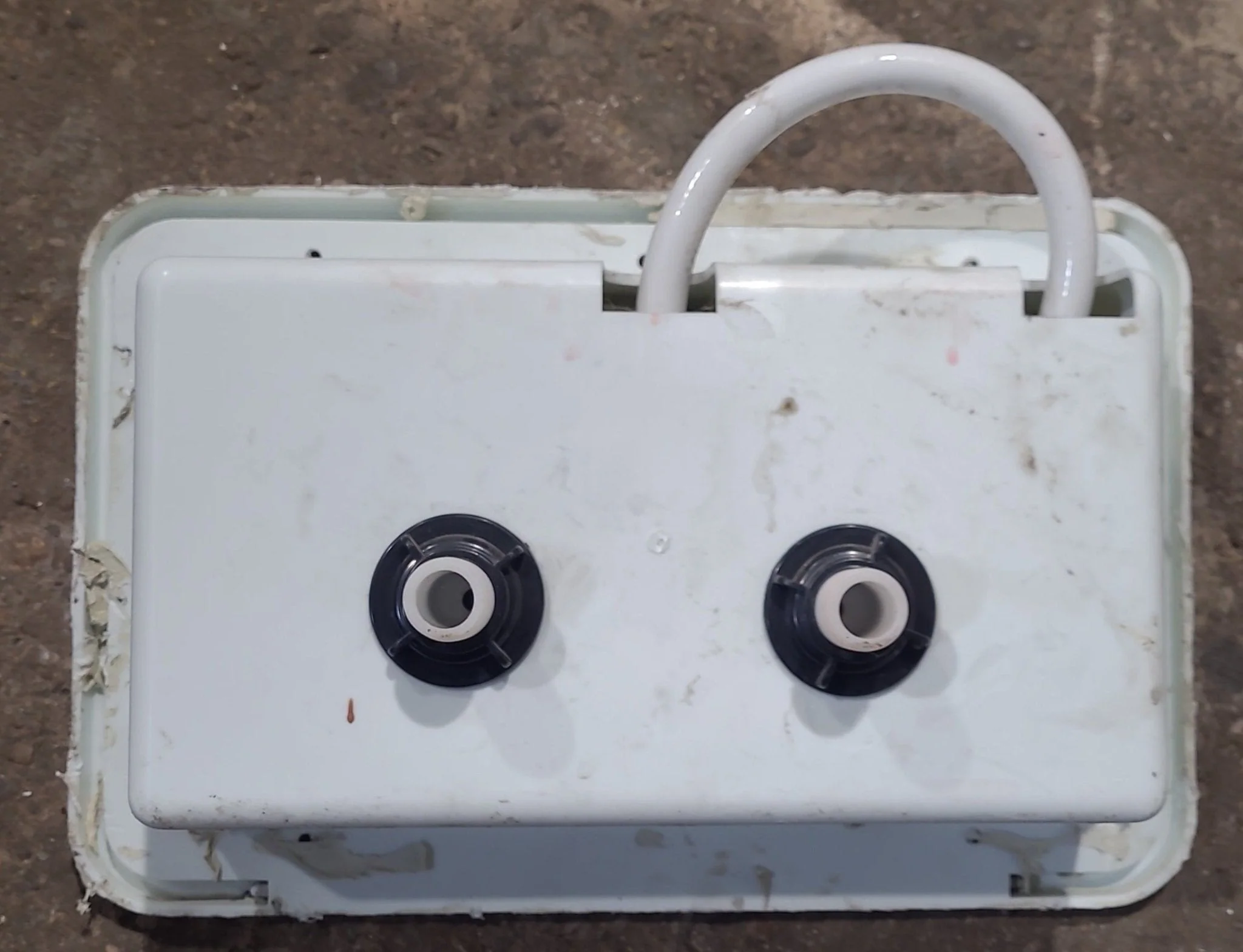 Used Outdoor Shower Housing Compartment 13 1/2" X 8 1/2" X 3 3/4" D - Image 3