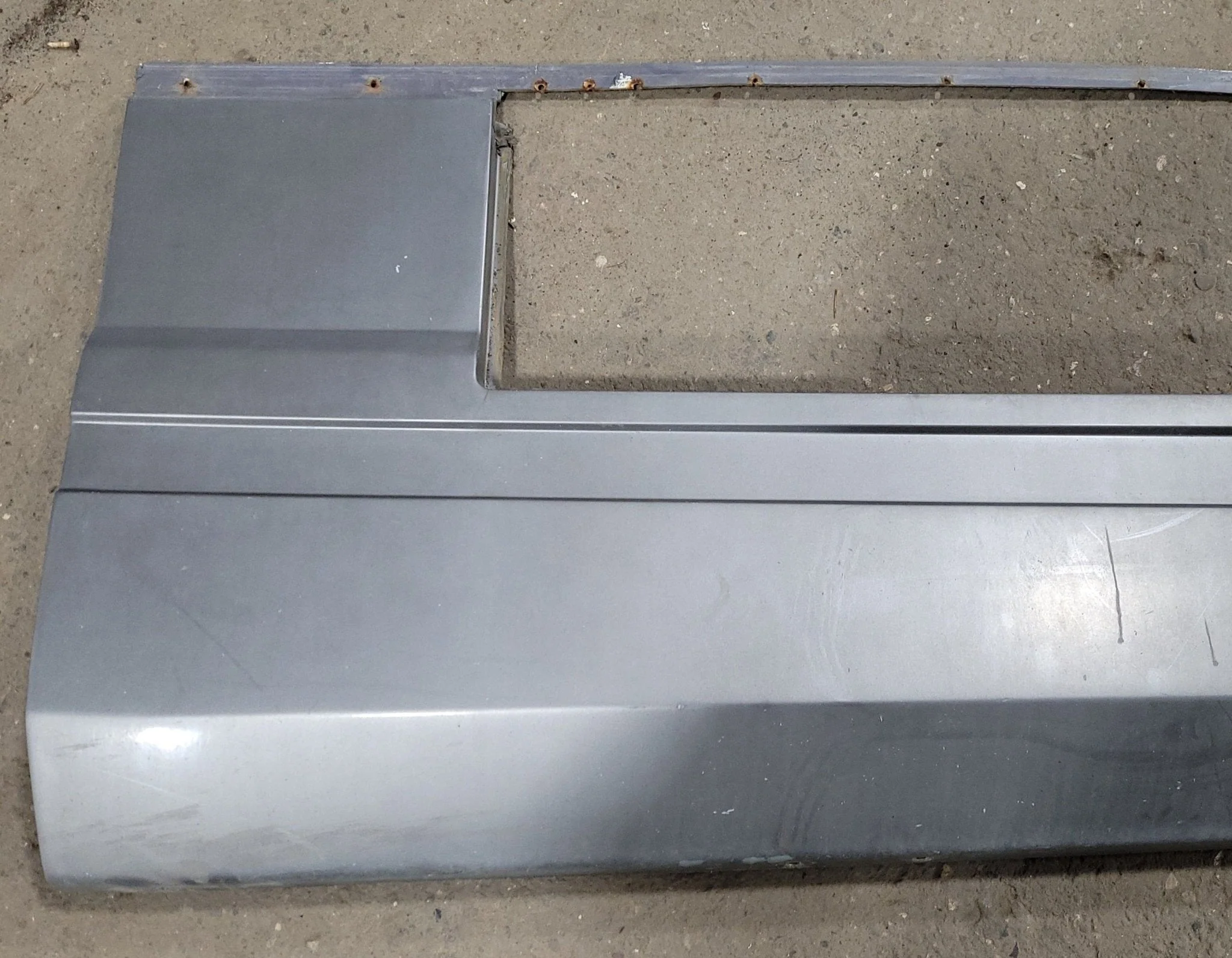 Used Pace Arrow Body Panel- Driver Side Rear Section - Image 6