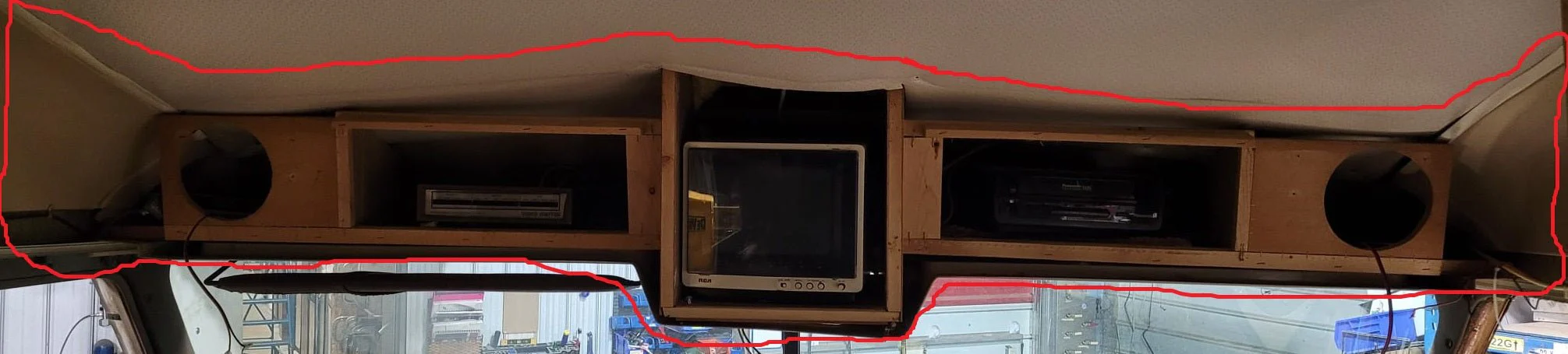 Used Pace Arrow Entertainment System Housing- Upper Cab - Image 3