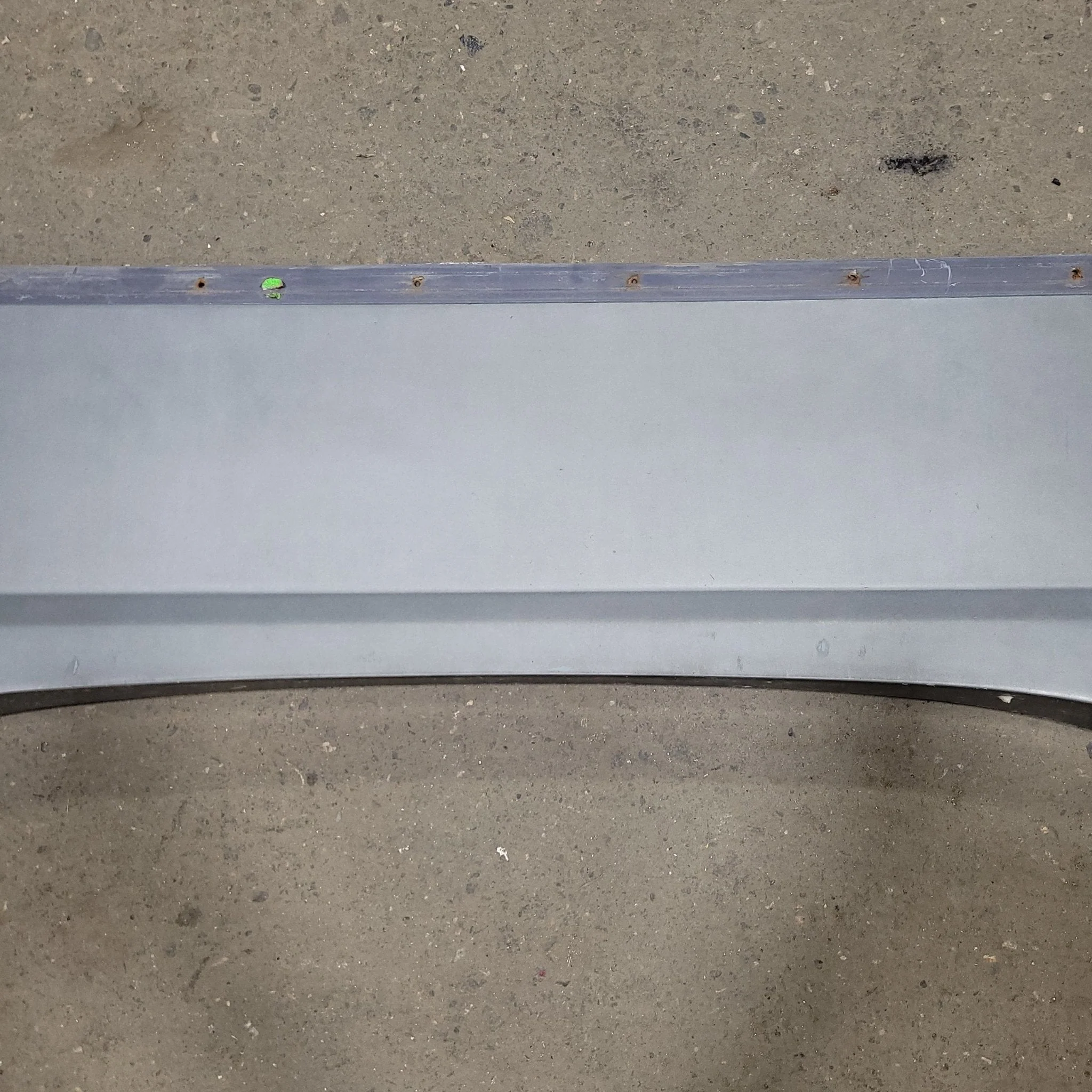 Used Pace Arrow Fender Skirt 55" X 25 1/4" - Image 3