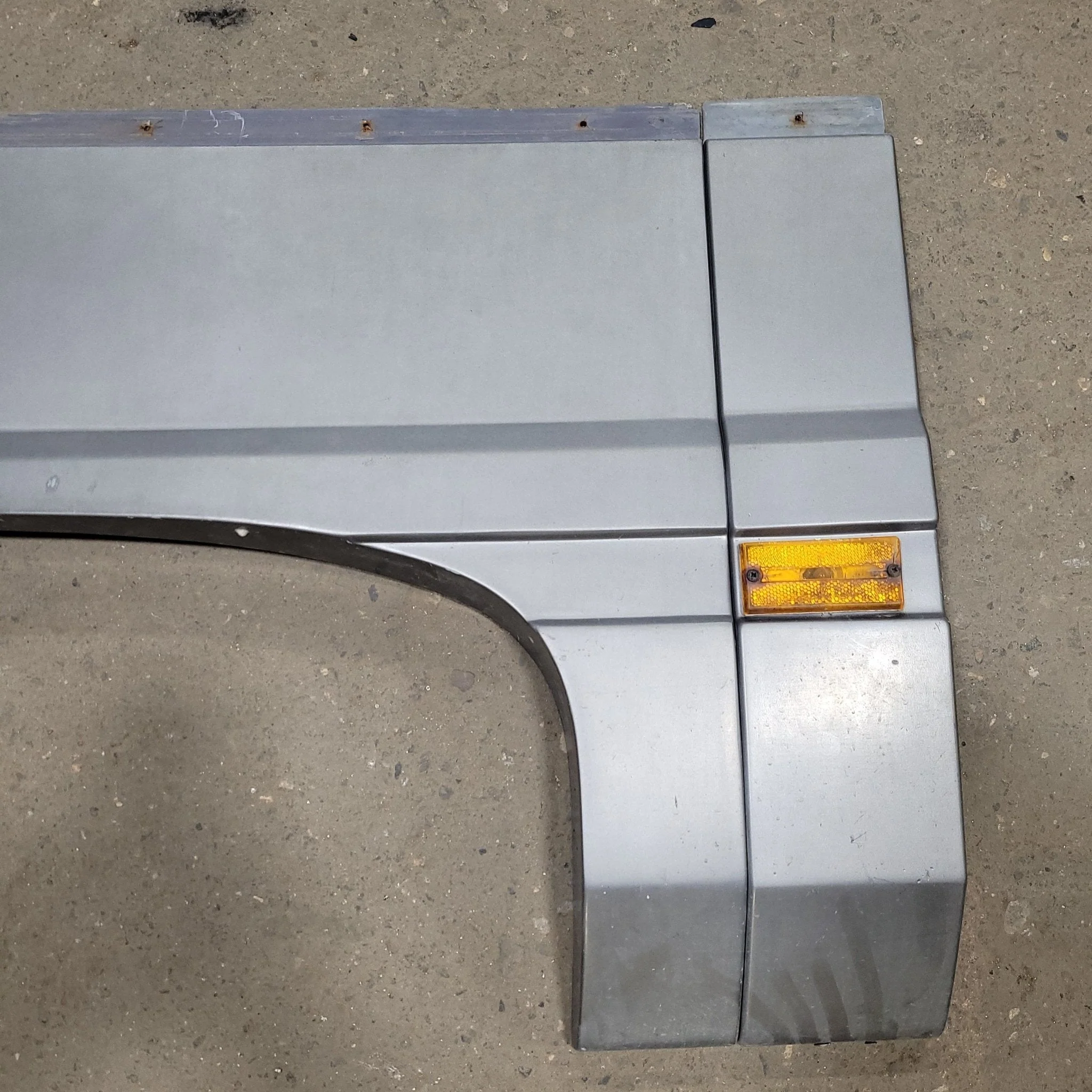Used Pace Arrow Fender Skirt 55" X 25 1/4" - Image 4