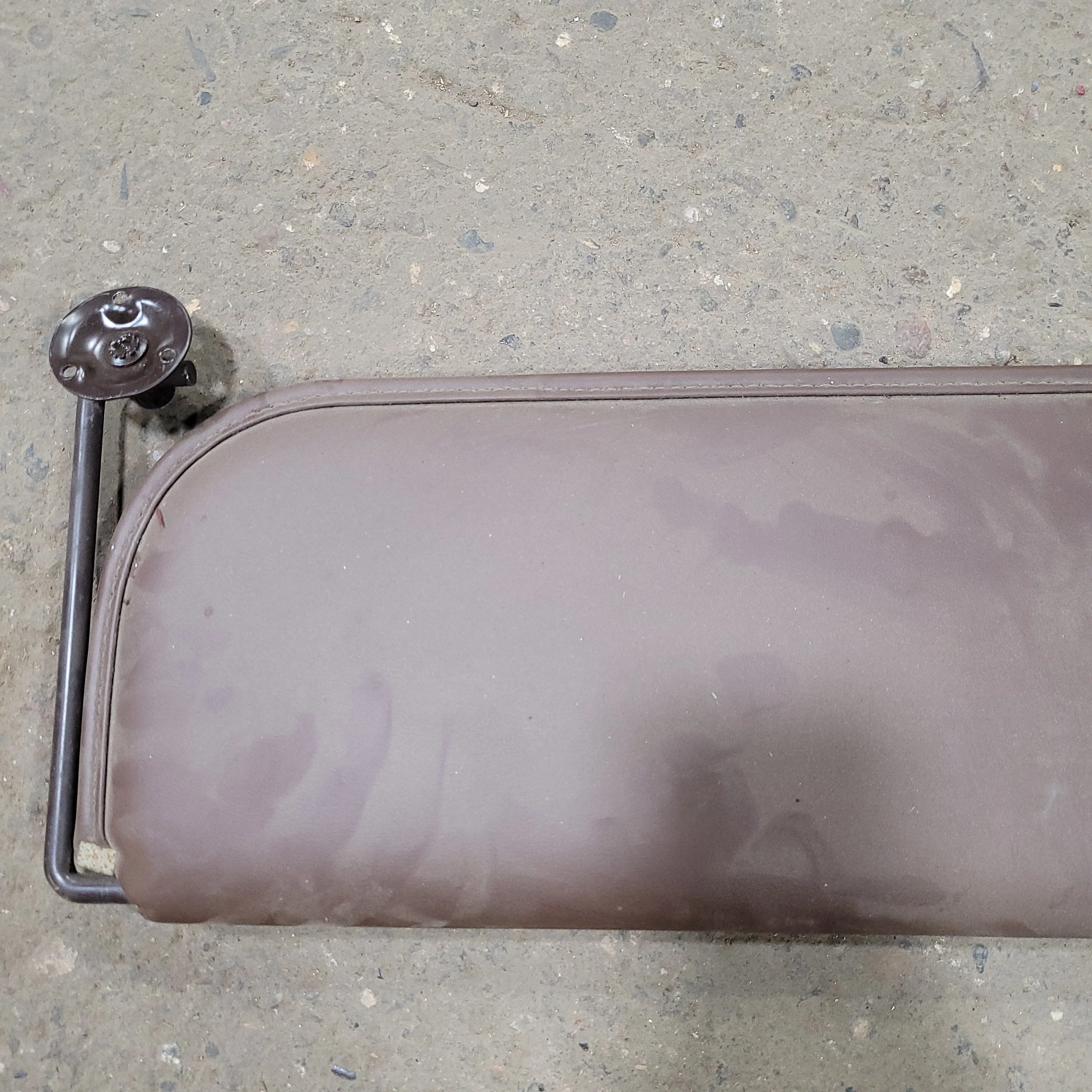 Used Pace Arrow Sun Visor- Passenger Side - Image 2