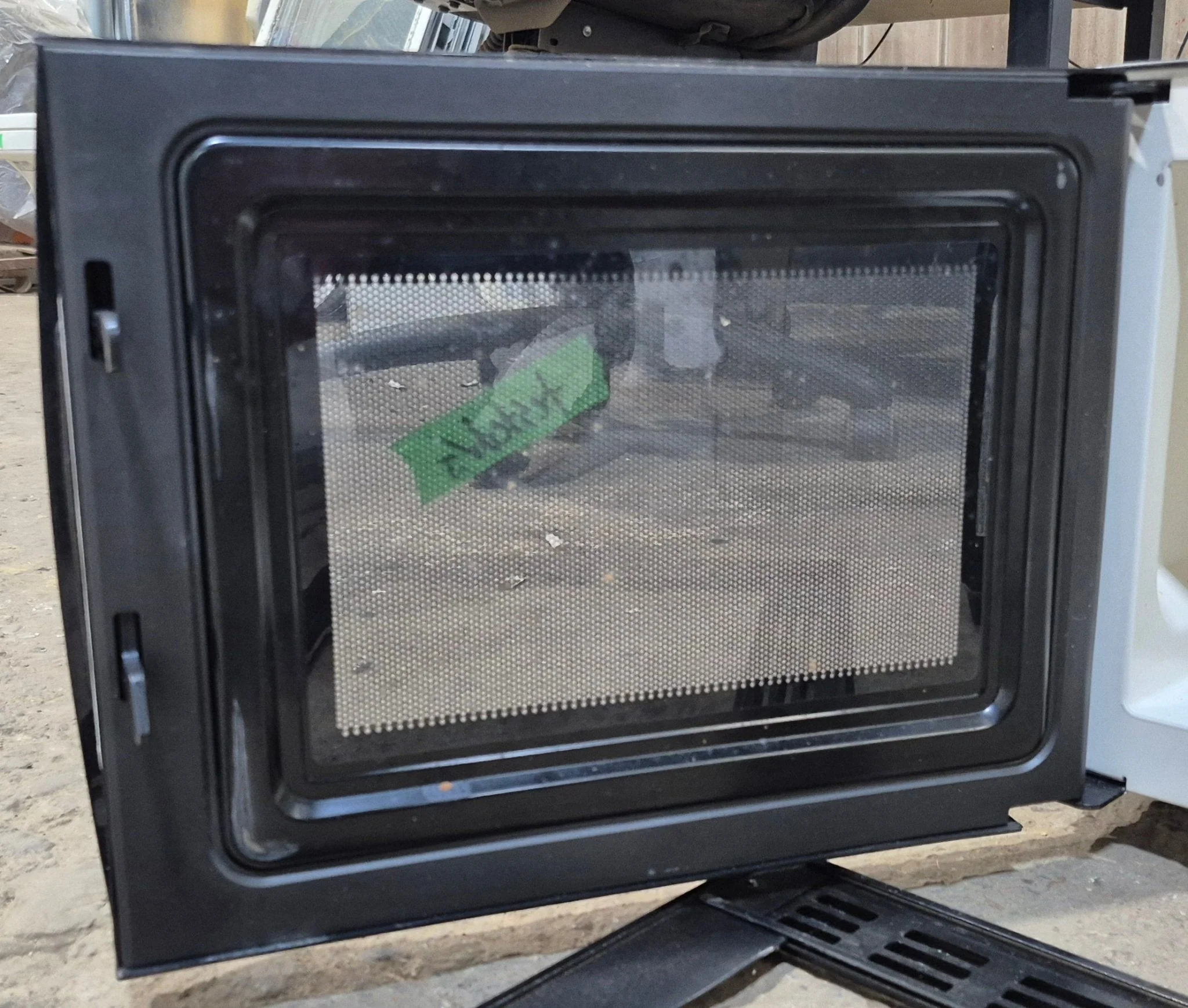 Used PANASONIC RV Microwave 18" W x 11 3/4" H x 11 1/2" D - Image 4