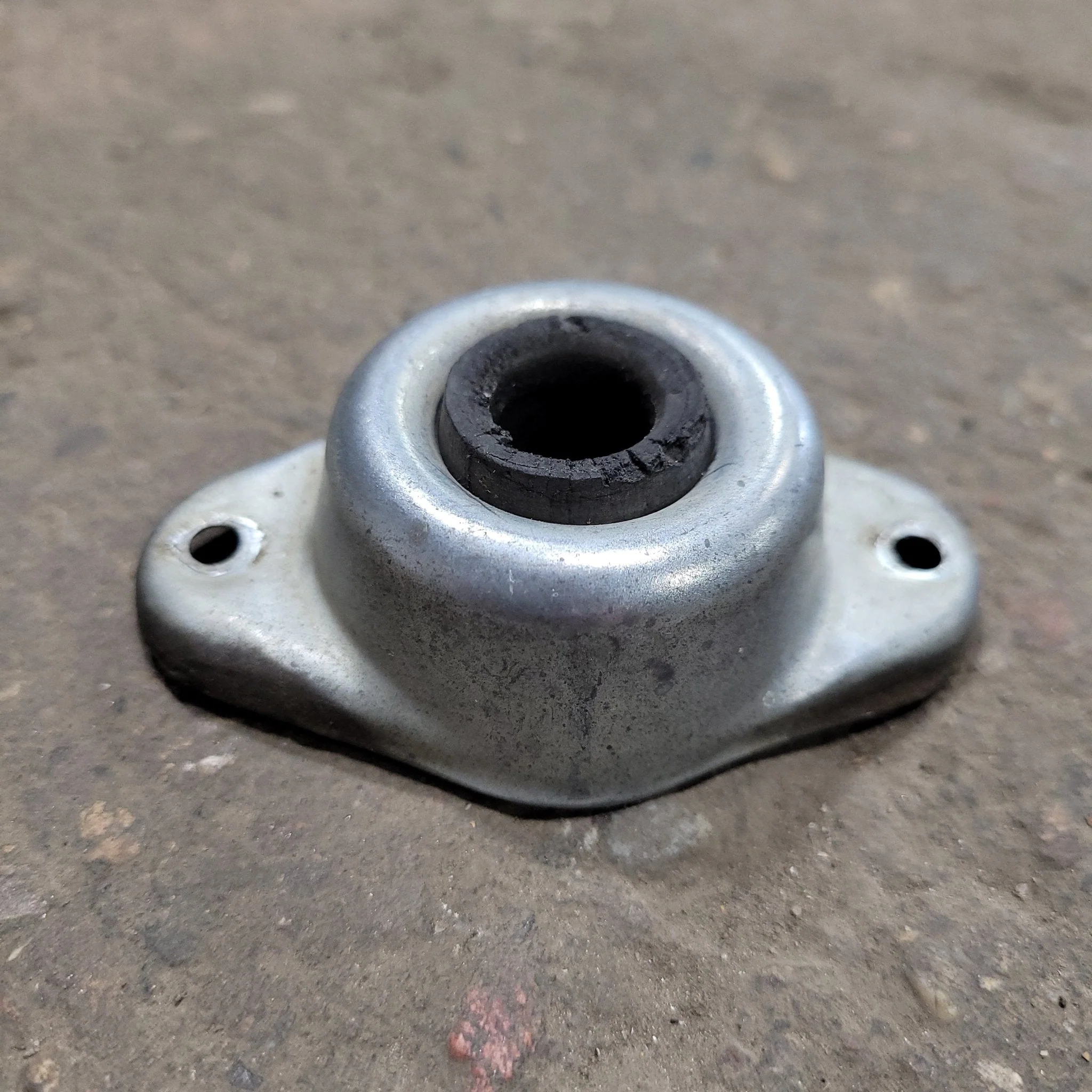 Used Plunger Style Door Holder Catch - Image 2