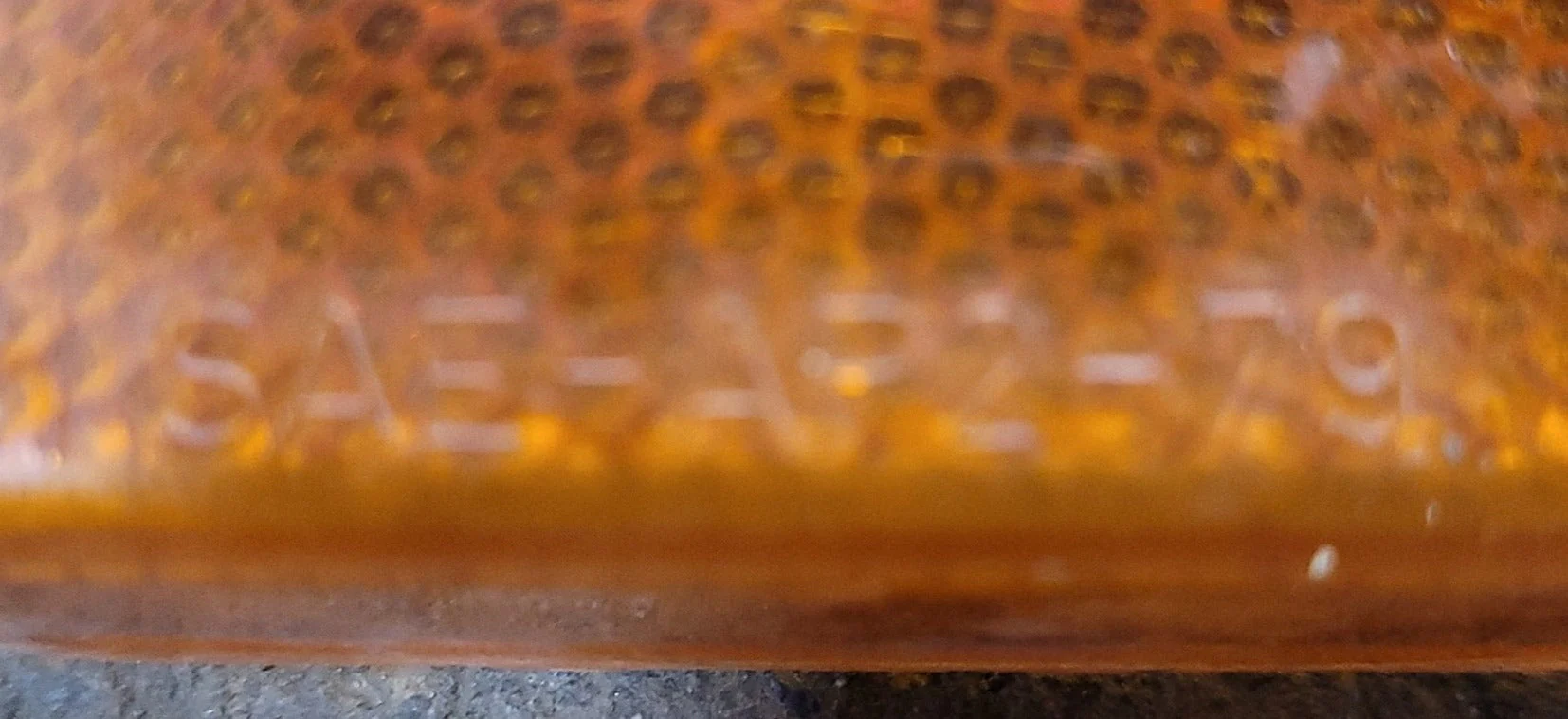 Used PM-108-15 SAE-AP2-79 Replacement Lens for Marker Light - Amber - Image 4