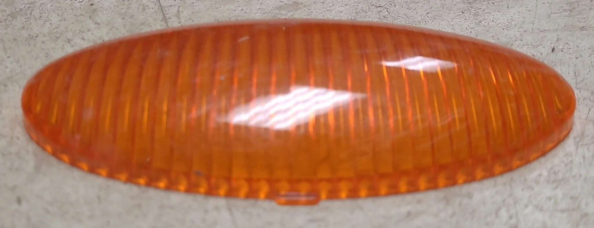 Used Porch Light Replacement Lens, Amber 5 1/2" X 2 3/4" - Image 3