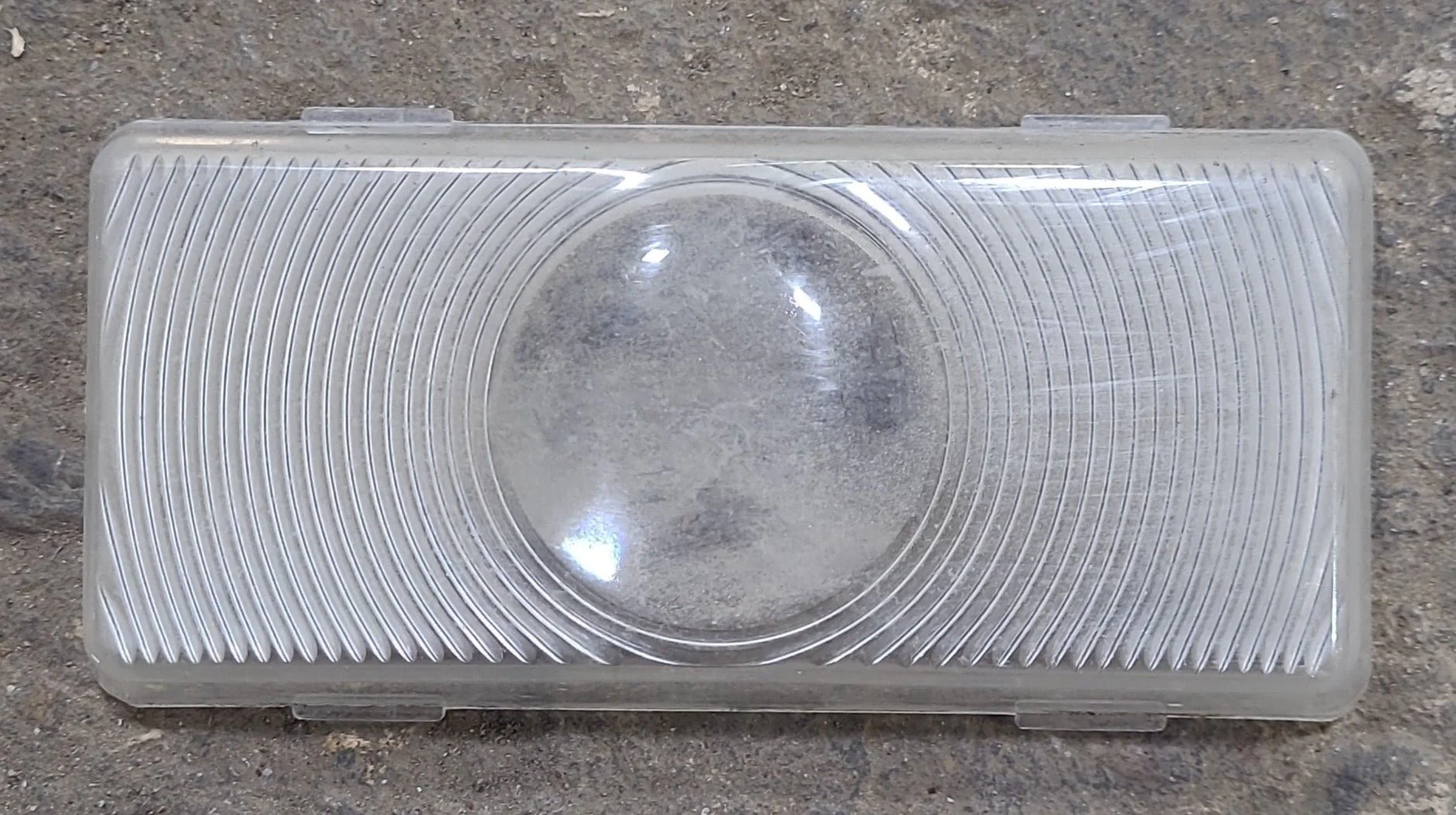 Used Porch Light Replacement Lens, Clear 4 7/8" X 2 1/4"
