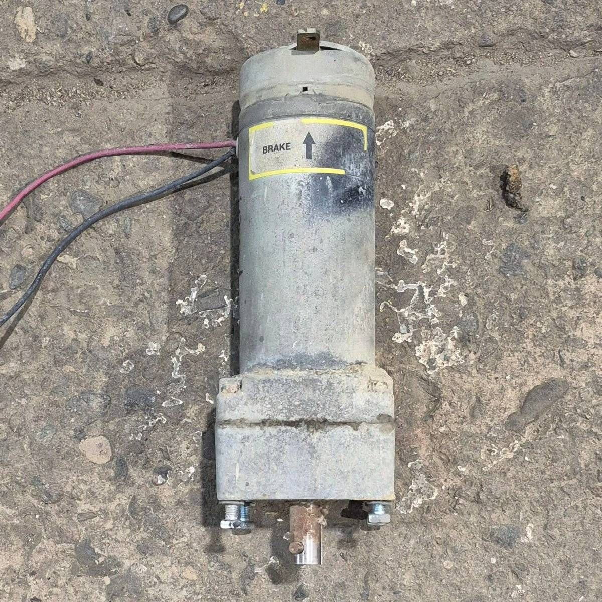 Used Power Gear RV Slide Out Motor - 520015 - Image 2