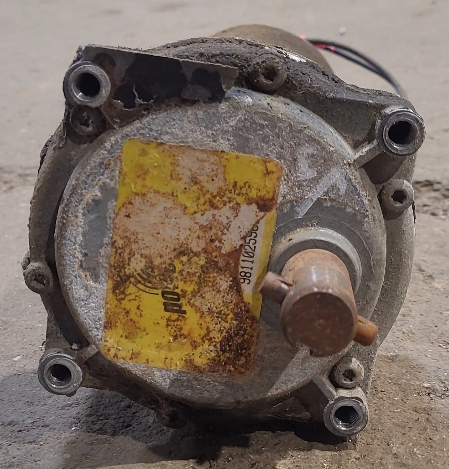 Used Power Gear Slide Motor - Image 3