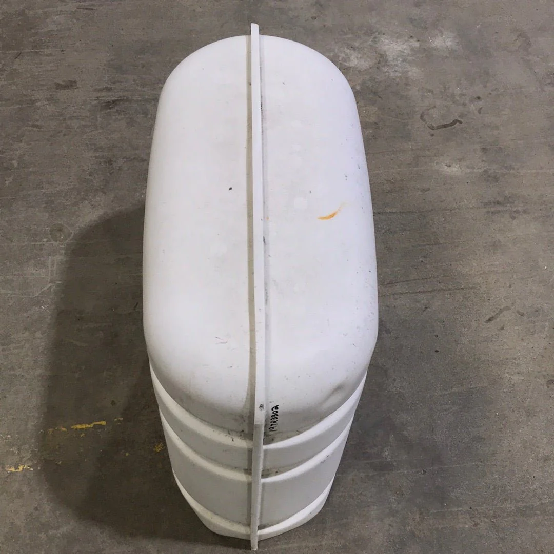 Used Propane Tank Cover - (Fits 30 LB Steel Double Tank) - Image 5