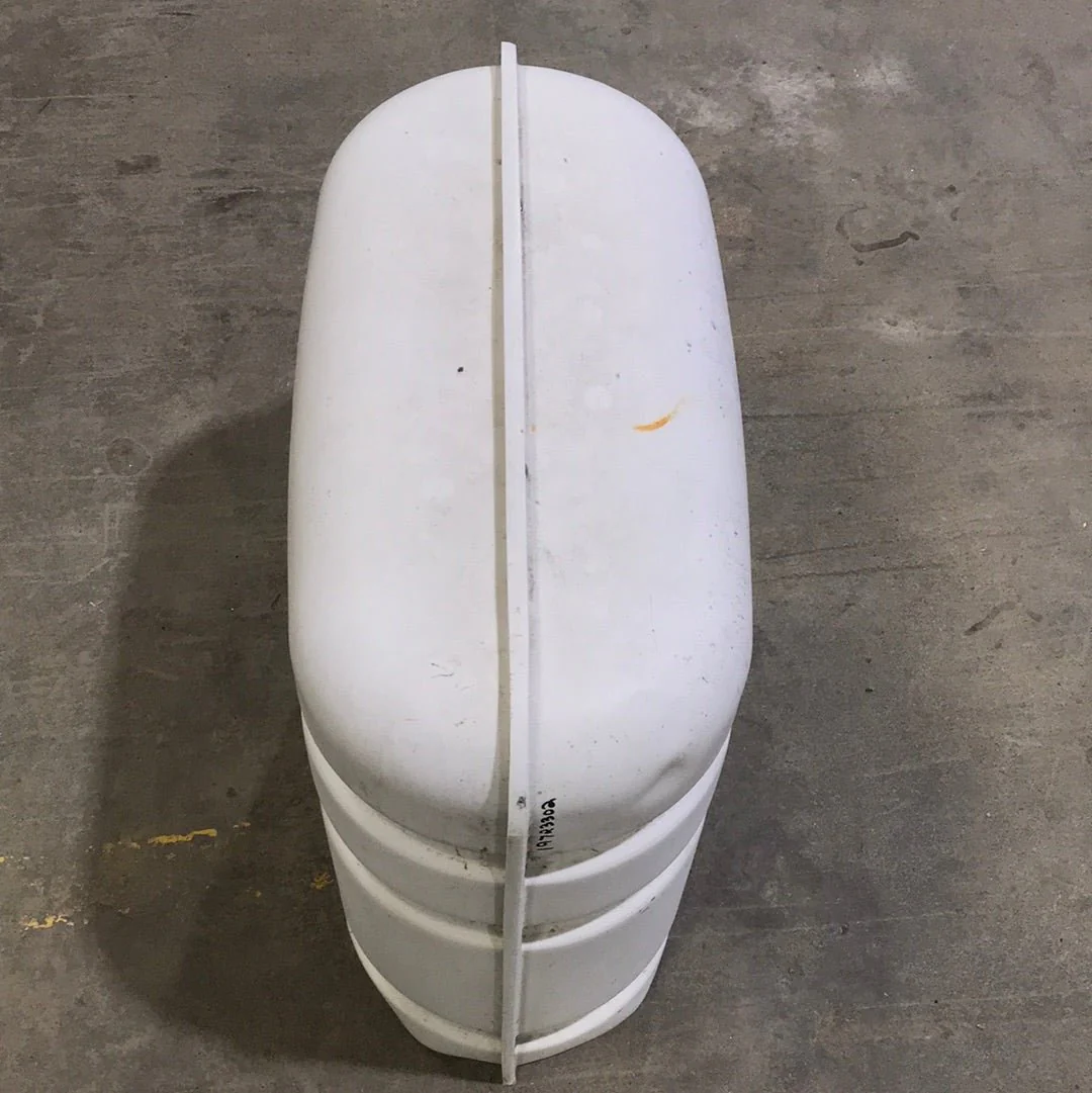 Used Propane Tank Cover - (Fits 30 LB Steel Double Tank) - Image 6