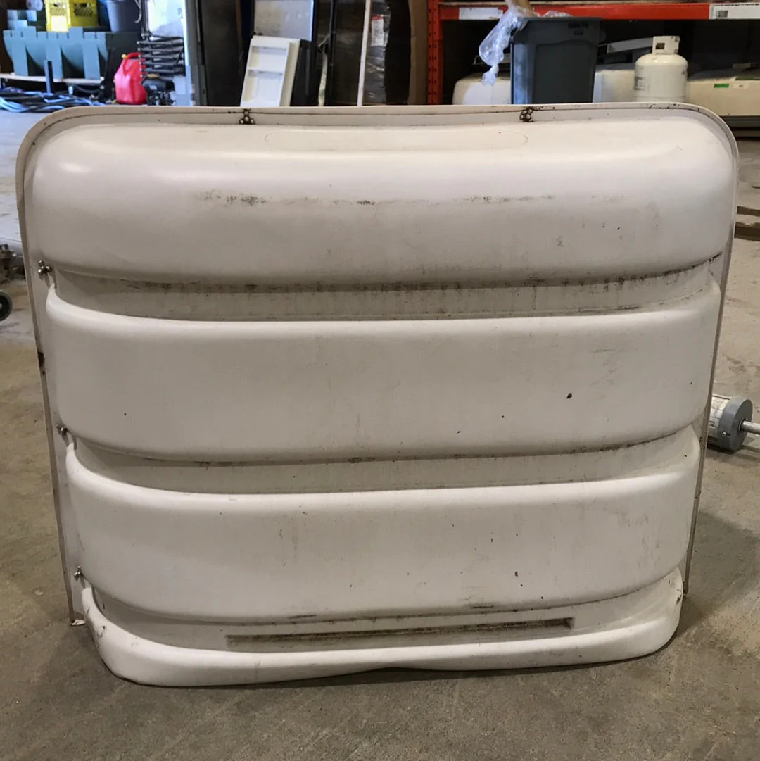 Used Propane Tank Cover - (Fits 30 LB Steel Double Tank) - Image 3