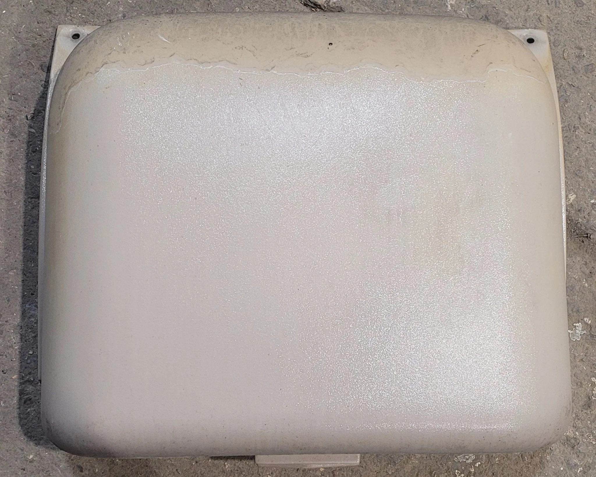 Used Propane Tank Cover - (Fits 30 LB Steel Double Tank)