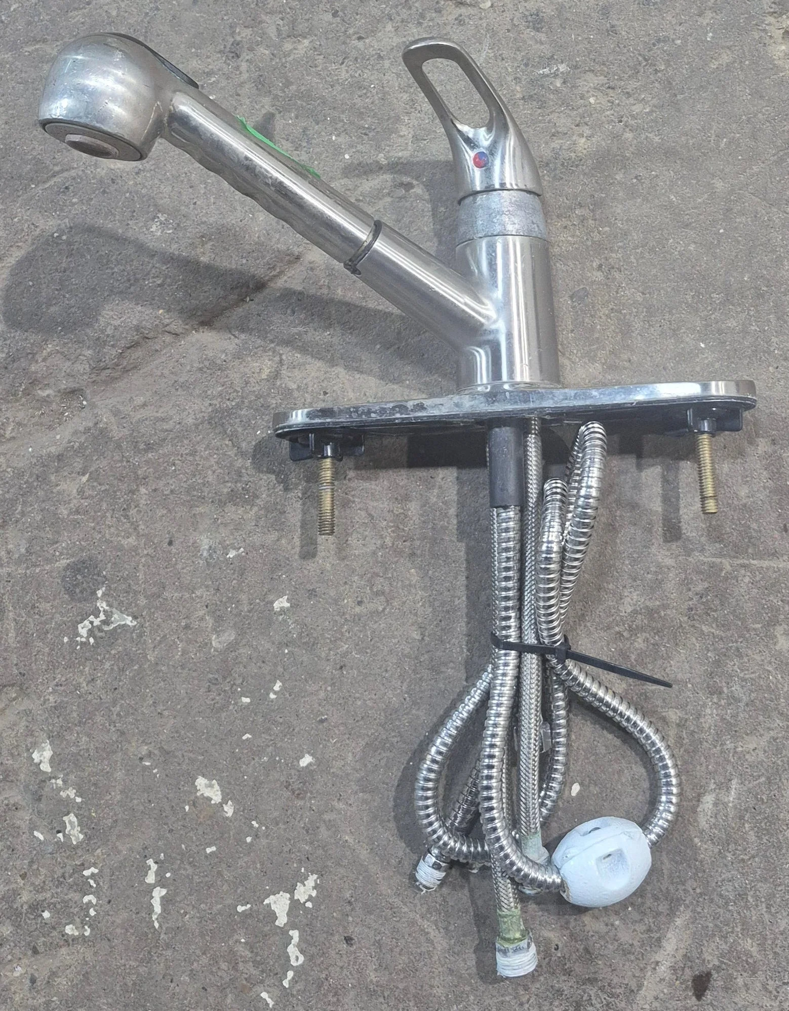 Used Pull Down Kitchen Faucet, Chrome, Chrome Lever Handle
