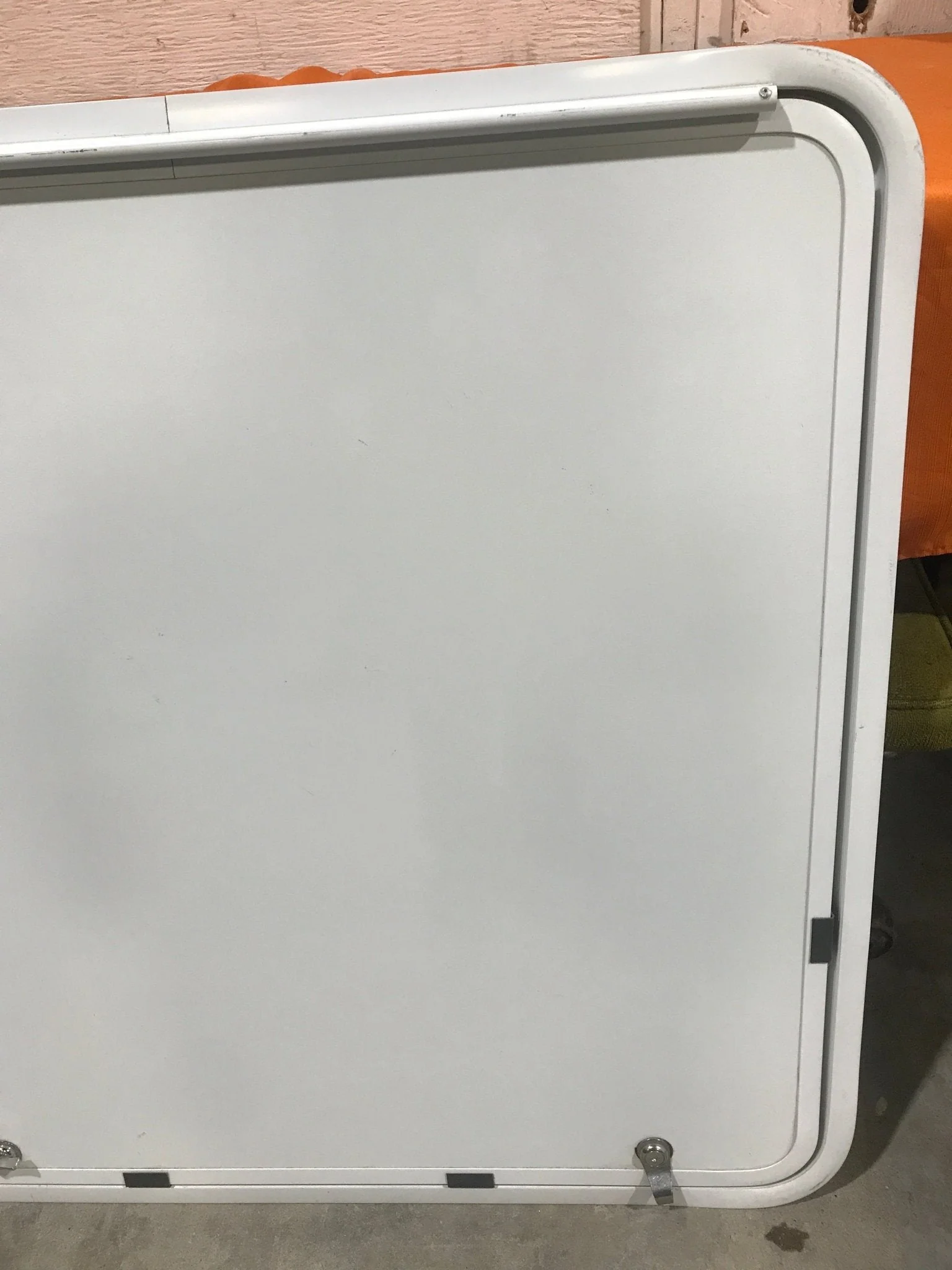 Used Radius Cargo Door 32 1/4" W x 31 1/2" H x 2" D - Image 3