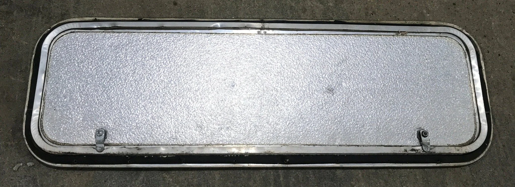 Used Radius Corner Cargo Door 35 1/2" W x 11" H x 3/4" D - Image 4