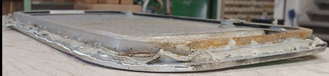 Used Radius Cornered Battery/Propane Cargo Door 25 3/4" x 10 3/4" x 5/8 "D - Image 4