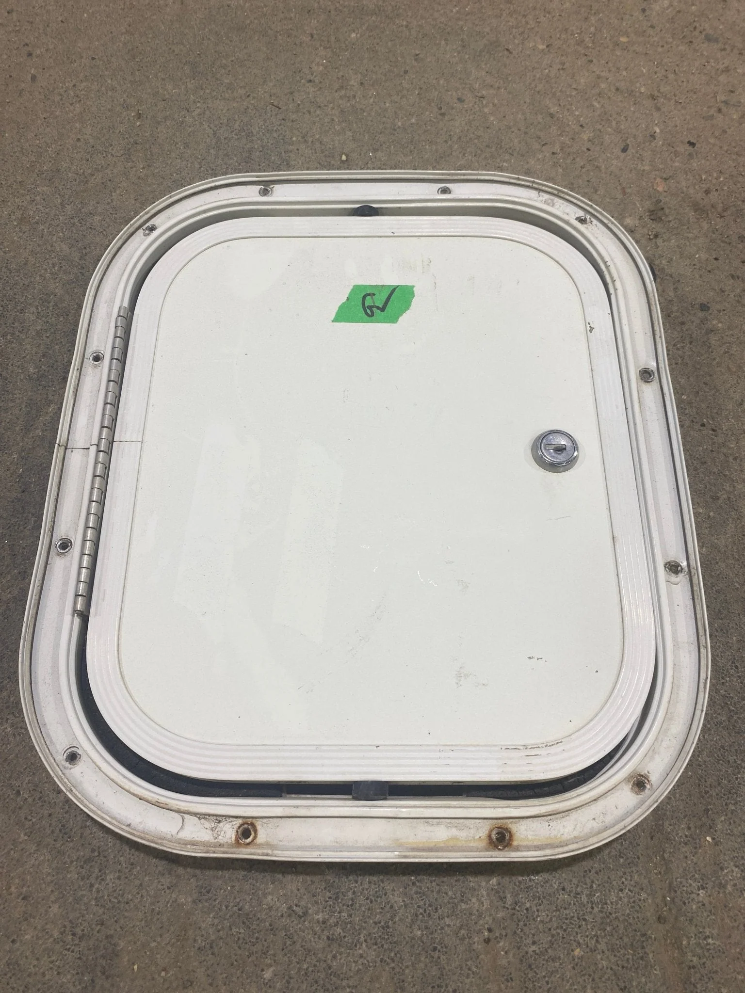 Used Radius Cornered Cargo Door 12" W x 10" H x 1/2" D - Image 4