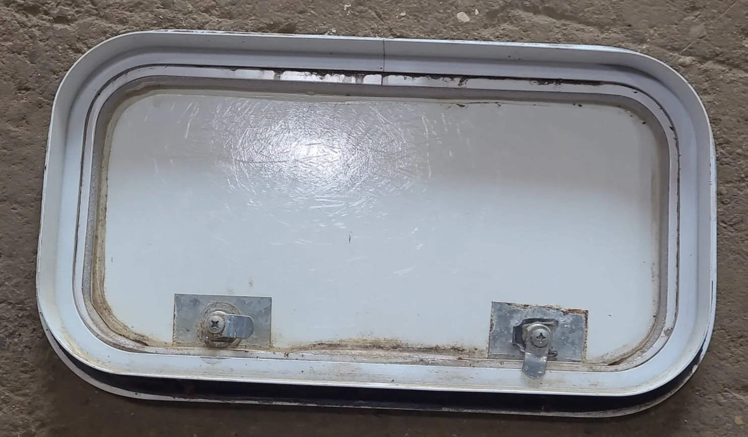 Used Radius Cornered Cargo Door 17 3/4" x 9 1/4" x 1 7/8" D - Image 2