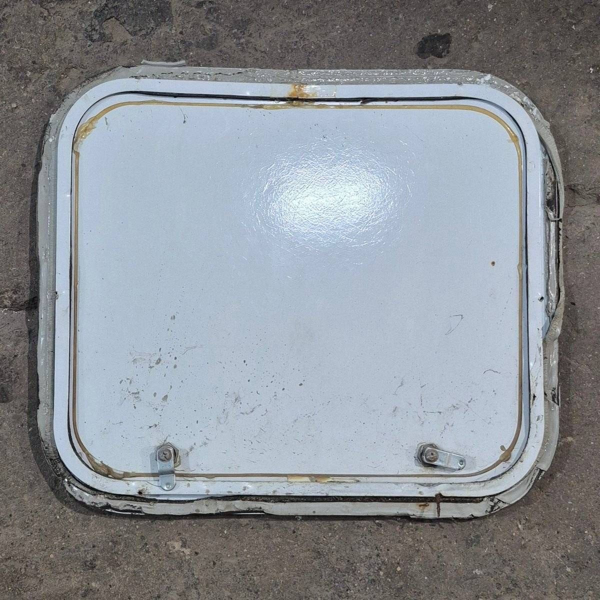 Used Radius Cornered Cargo Door - 19 1/2" X 16 3/4" X 1/2" - Image 3