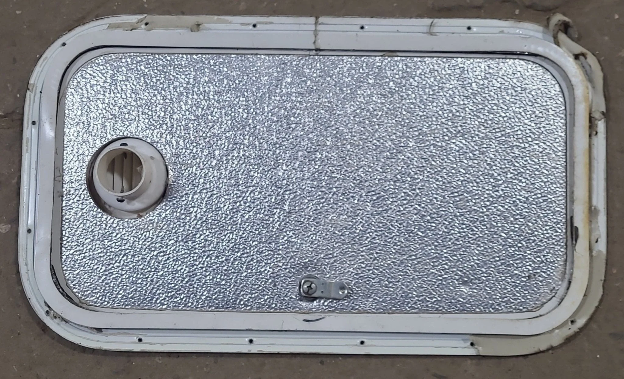 Used Radius Cornered Cargo Door 19 3/4" x 10 7/8" x 5/8" D - Image 3