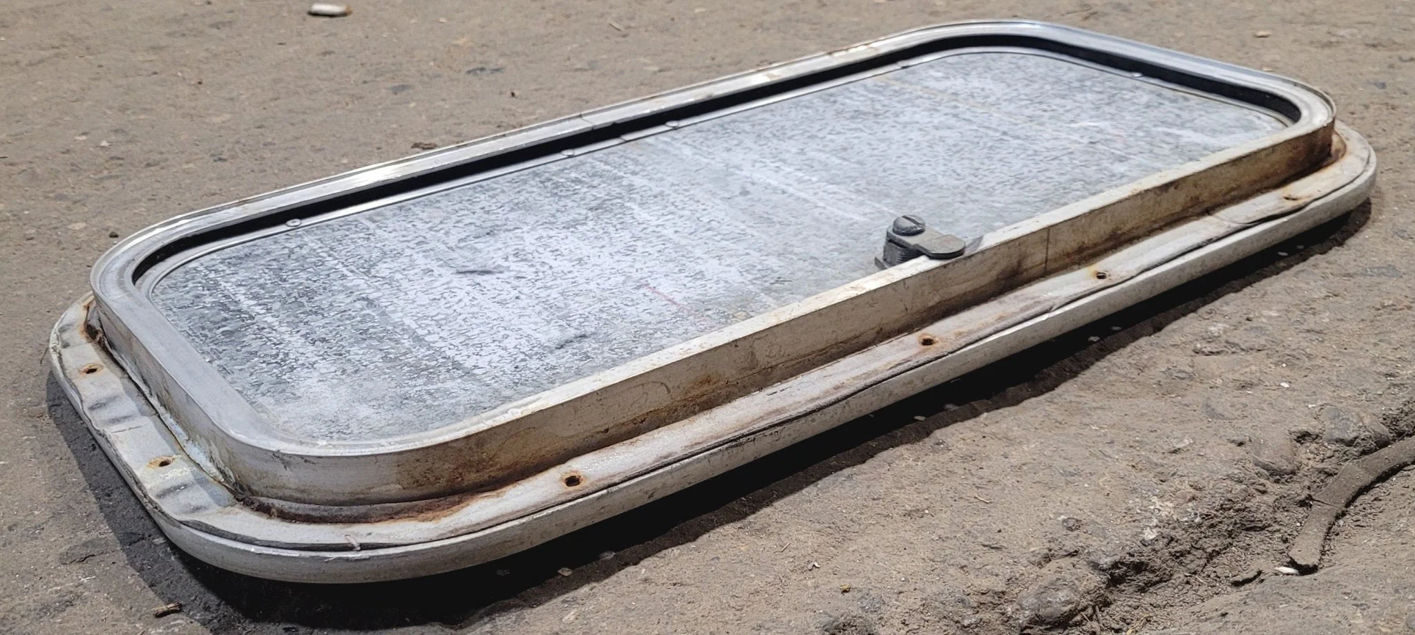 Used Radius Cornered Cargo Door 19 7/8" x 9 7/8" x 3/4" D - Image 3