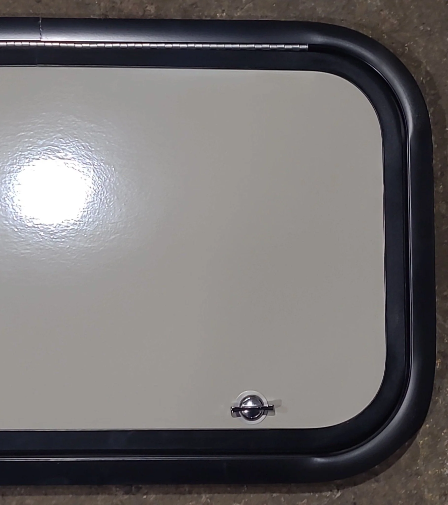 Used Radius Cornered Cargo Door 24 3/4" x 13 3/4" x 1 1/4" D - Image 3