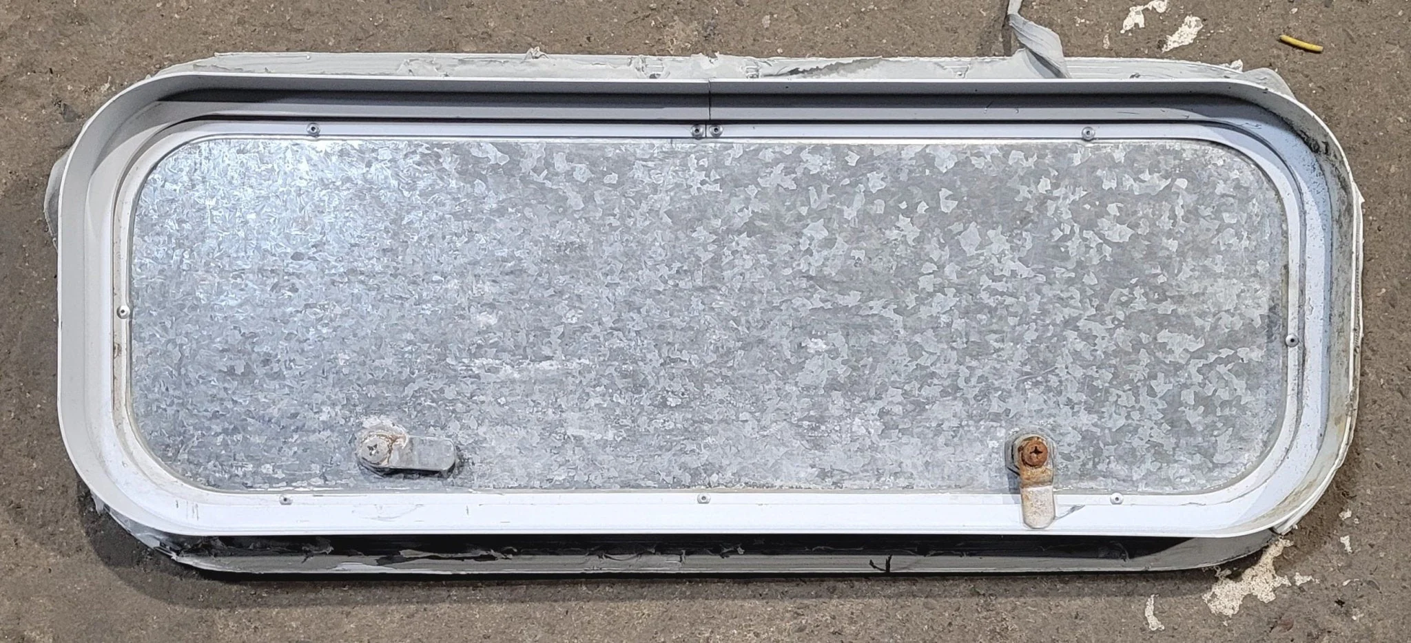 Used Radius Cornered Cargo Door 25 3/4" x 8 1/2" x 1 3/4" D - Image 2