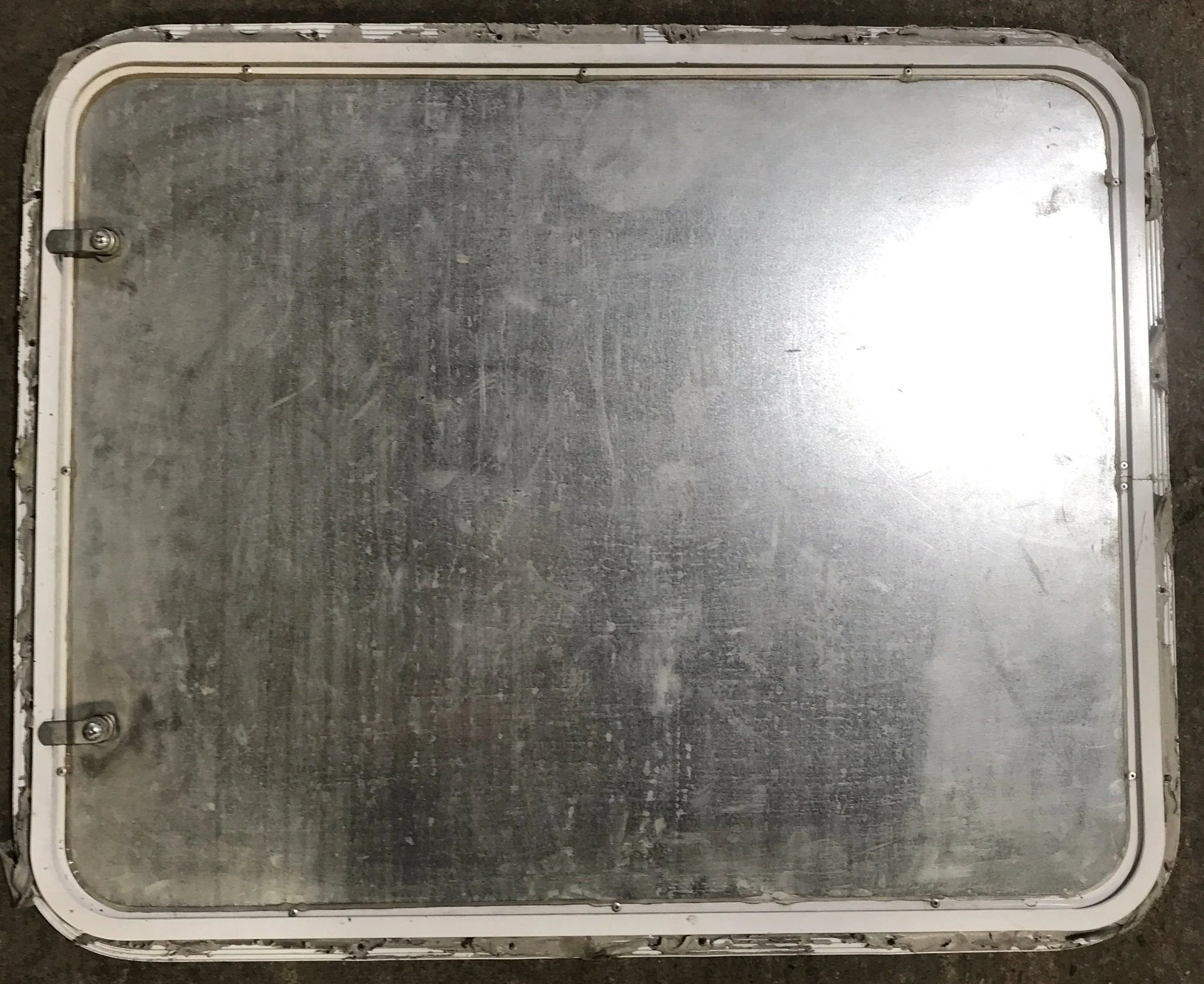 Used Radius Cornered Cargo Door 29 3/4" x 23 3/4" x 3/4" D - Image 4