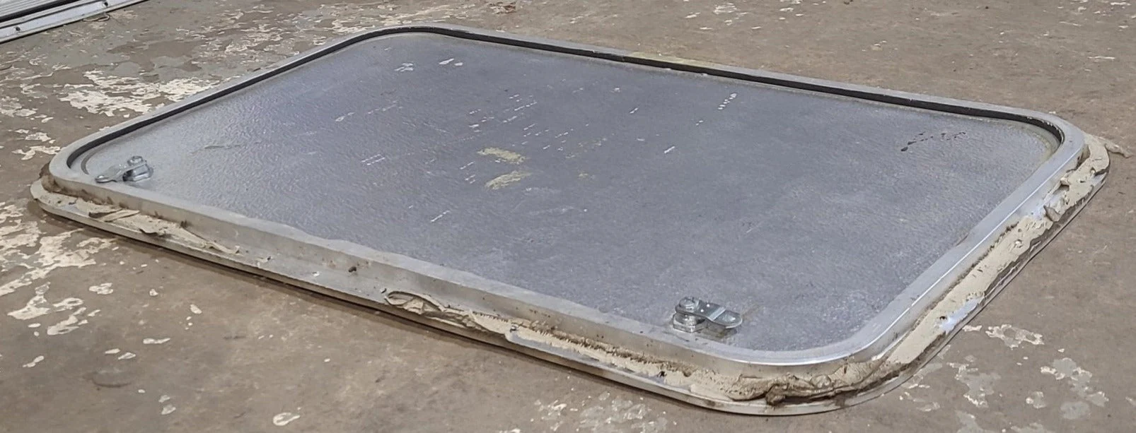 Used Radius Cornered Cargo Door 30" x 17 3/4" x 5/8" D - Image 3
