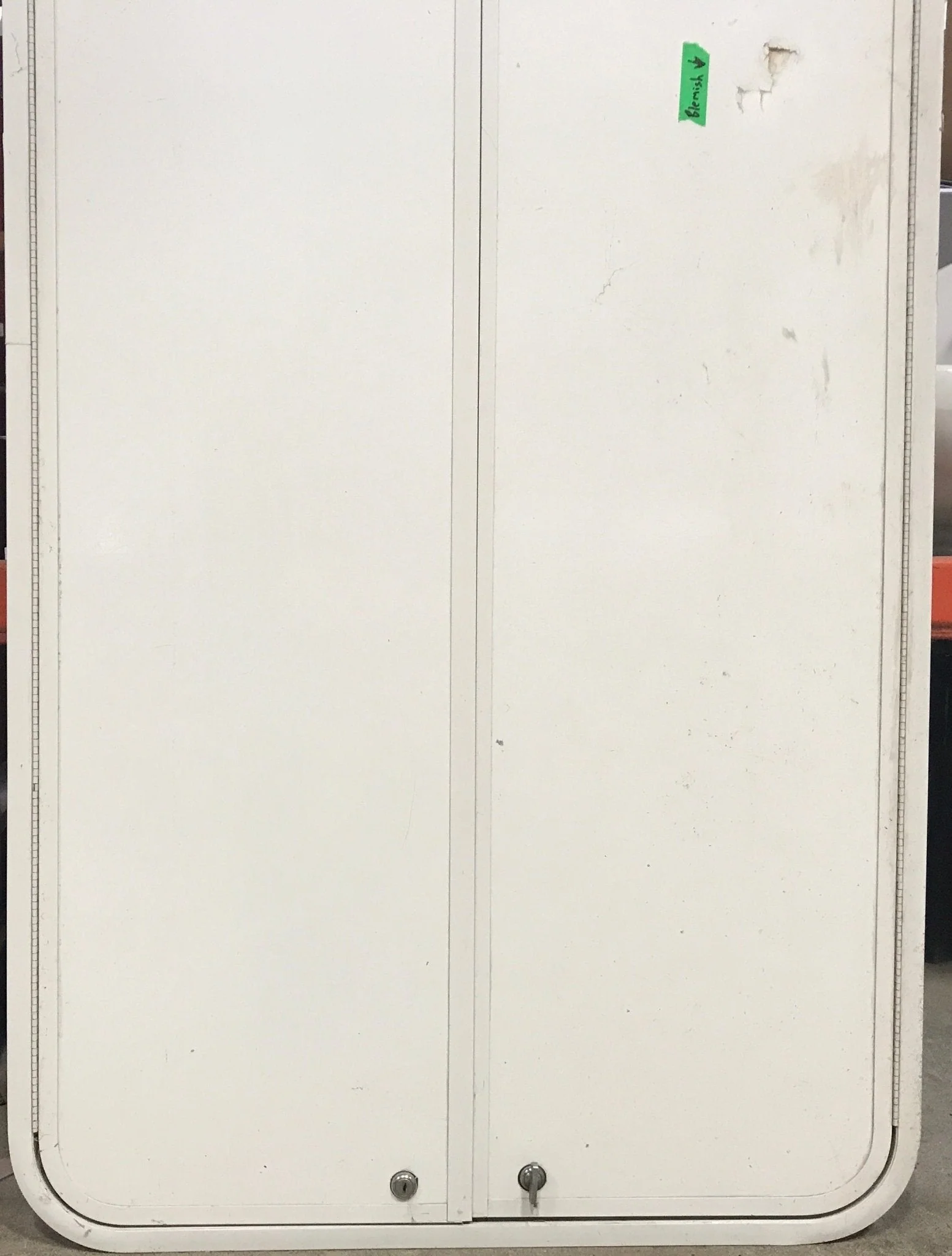 Used Radius Cornered Cargo Door 59 3/4" x 29 3/4" x 1" D - Image 4