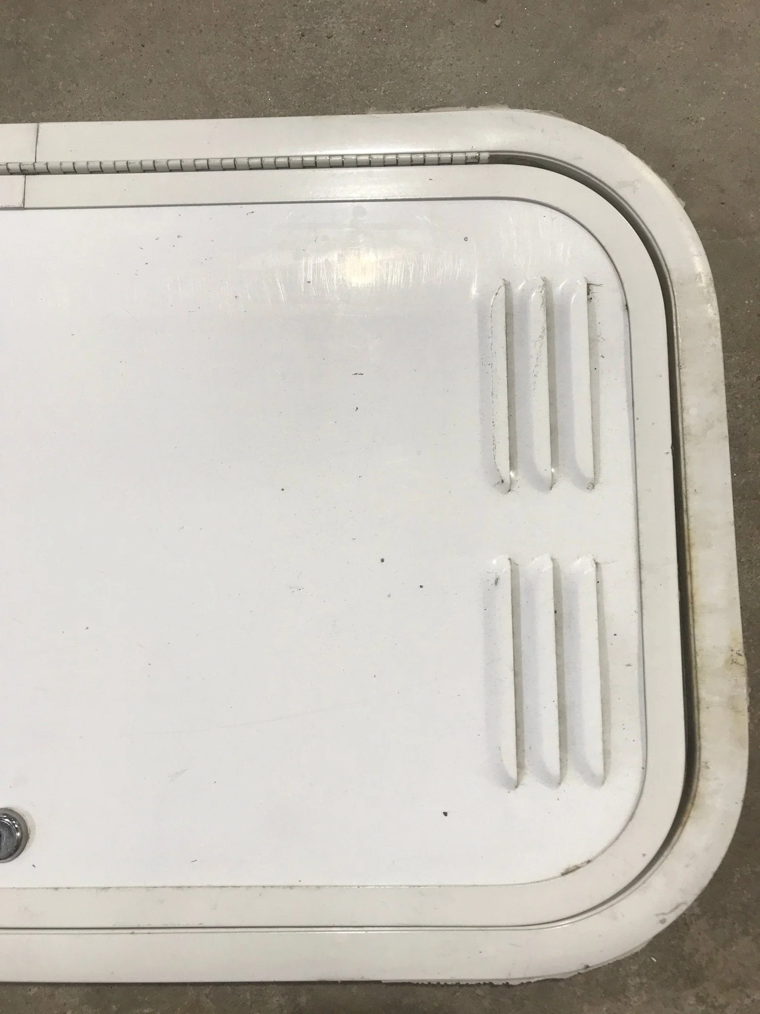 Used Radius Cornered Propane / Battery Cargo Door 13 3/4" x 24" x 1"D - Image 3