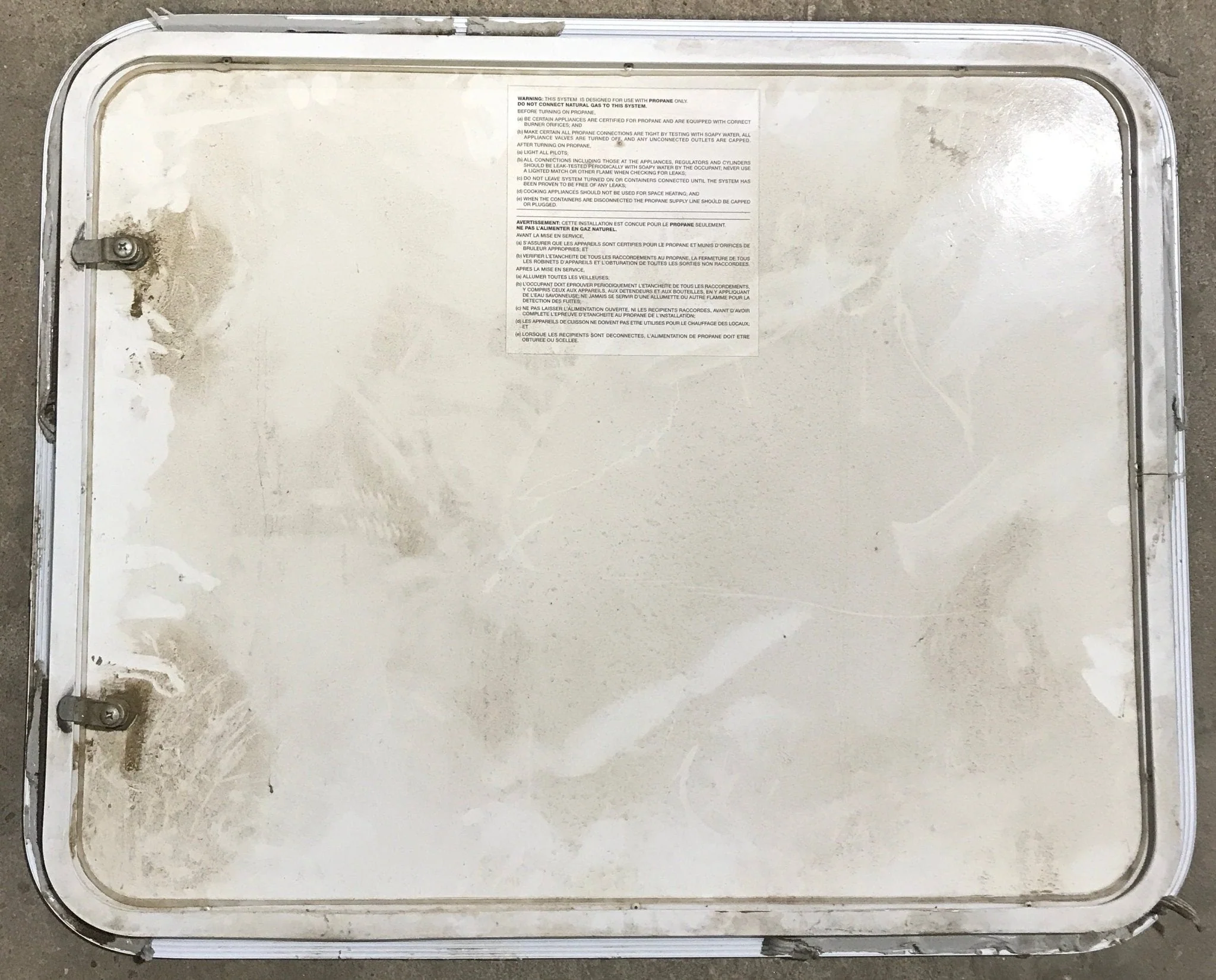 Used Radius Cornered Propane Cargo Door 29 1/2" x 23 7/8" x 3/4" D - Image 4