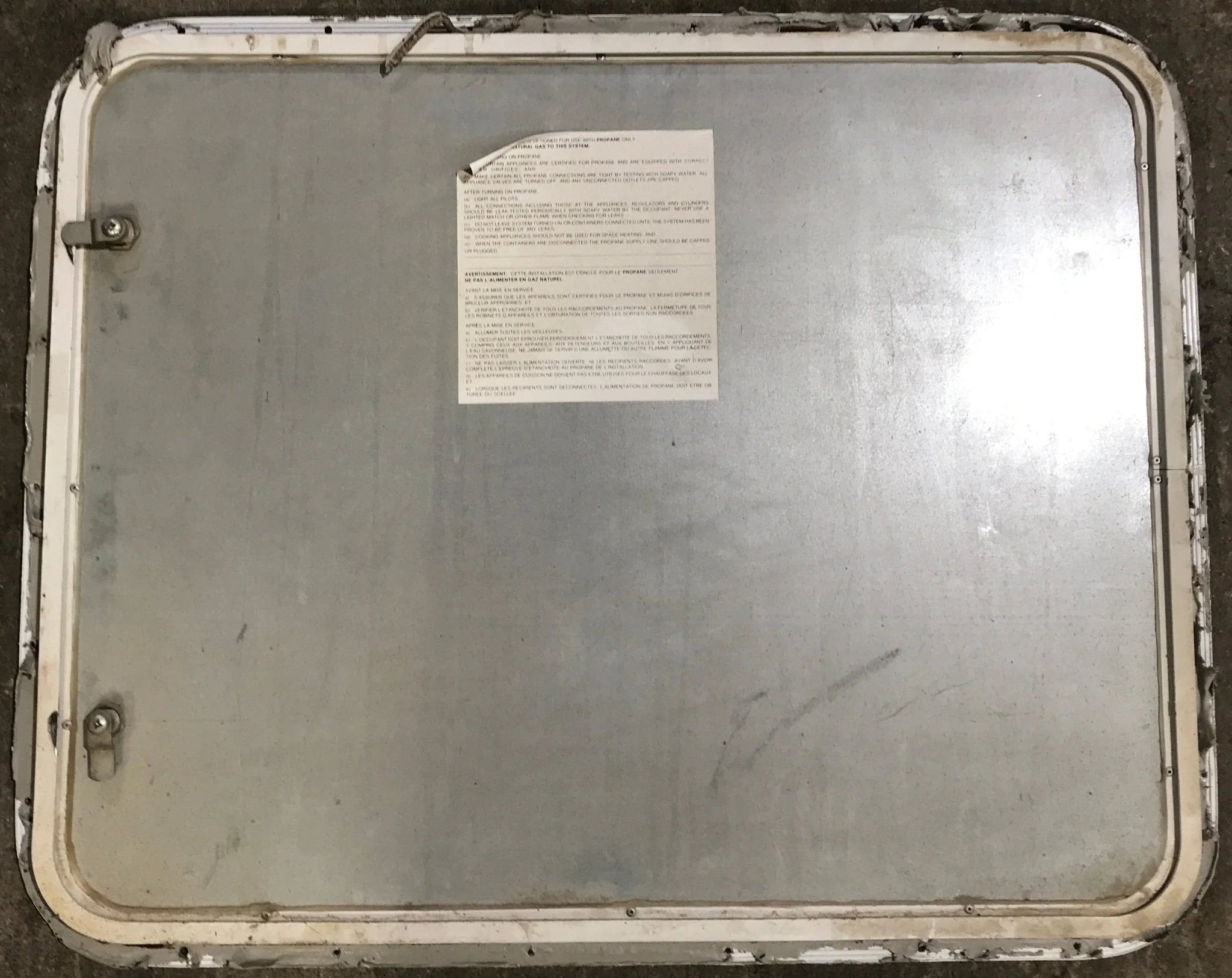 Used Radius Cornered Propane Cargo Door 29 3/4" x 23 3/4" x 3/4" D - Image 4
