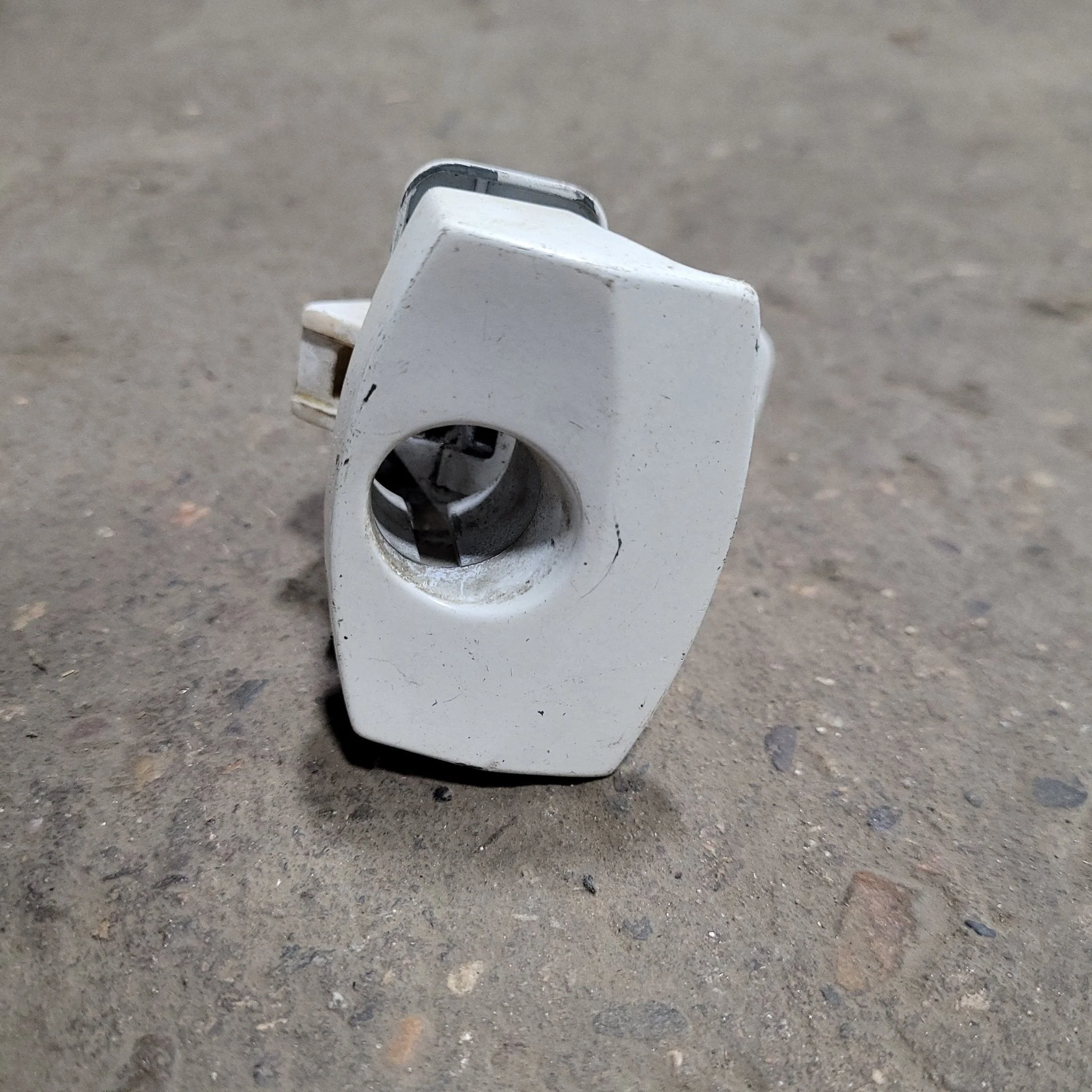 Used Replacement Screen Door Latch - Image 3
