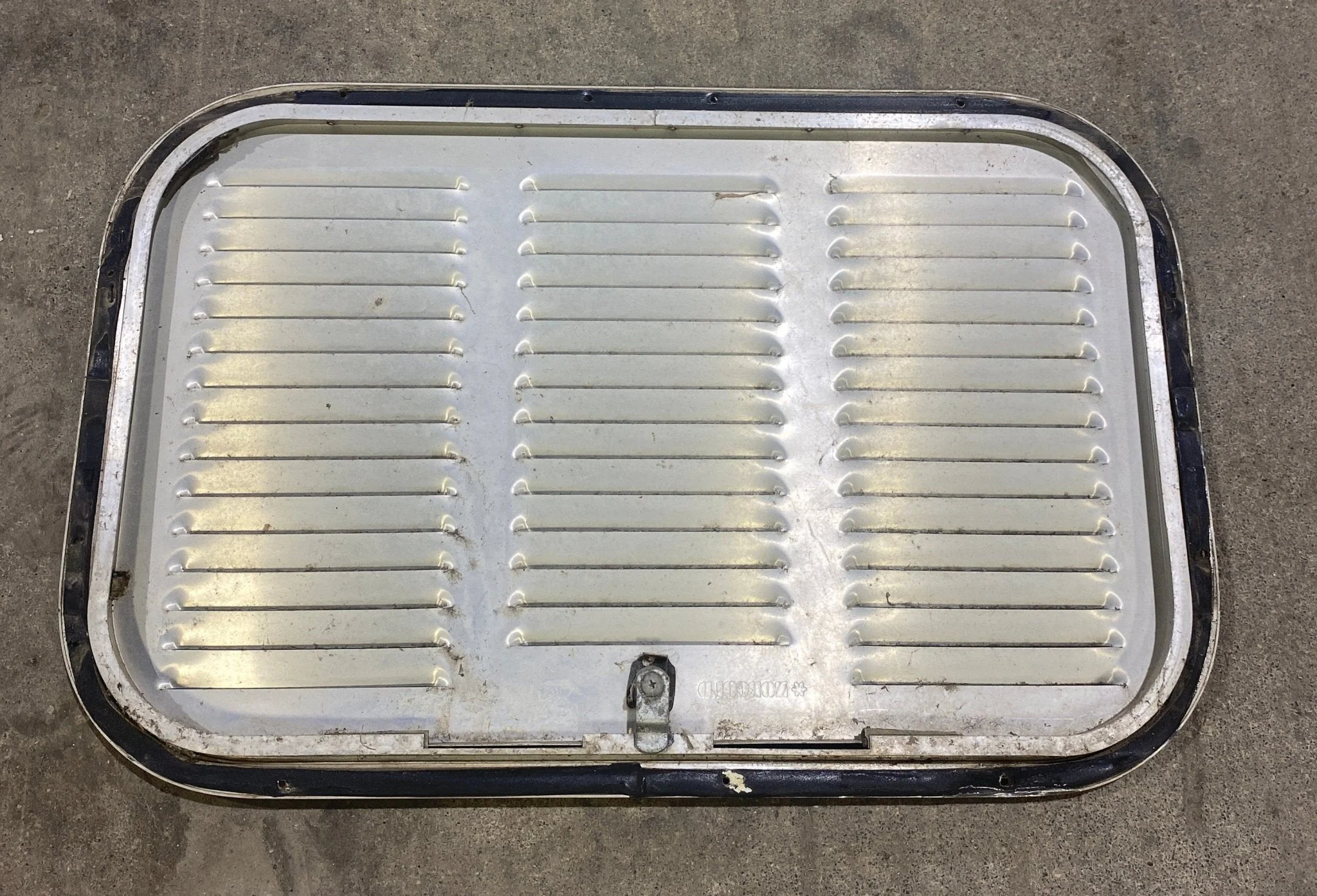 Used Retro NORCOLD - Off White Vent Door with Silver Trim - Image 3