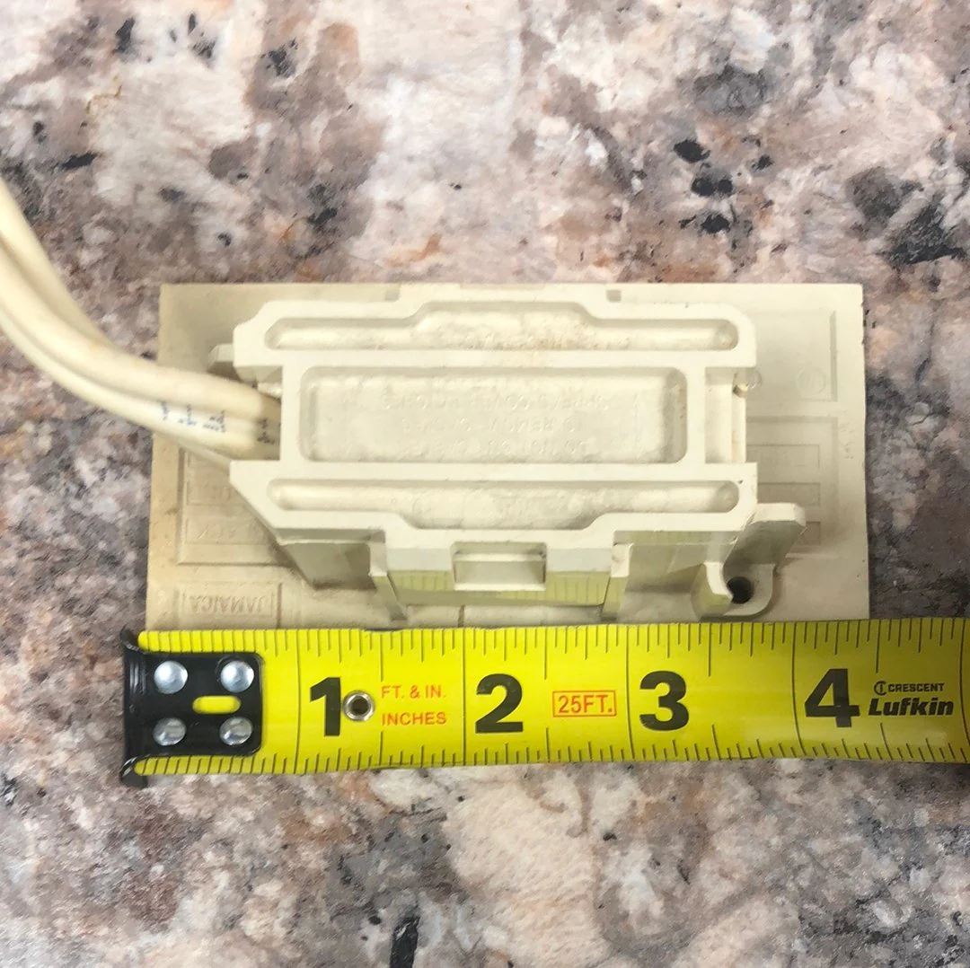 Used RV 110 Volt Wall Receptacles / Outlets - Image 4