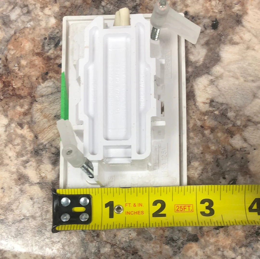 Used RV 110 Volt Wall Receptacles / Outlets - Image 3