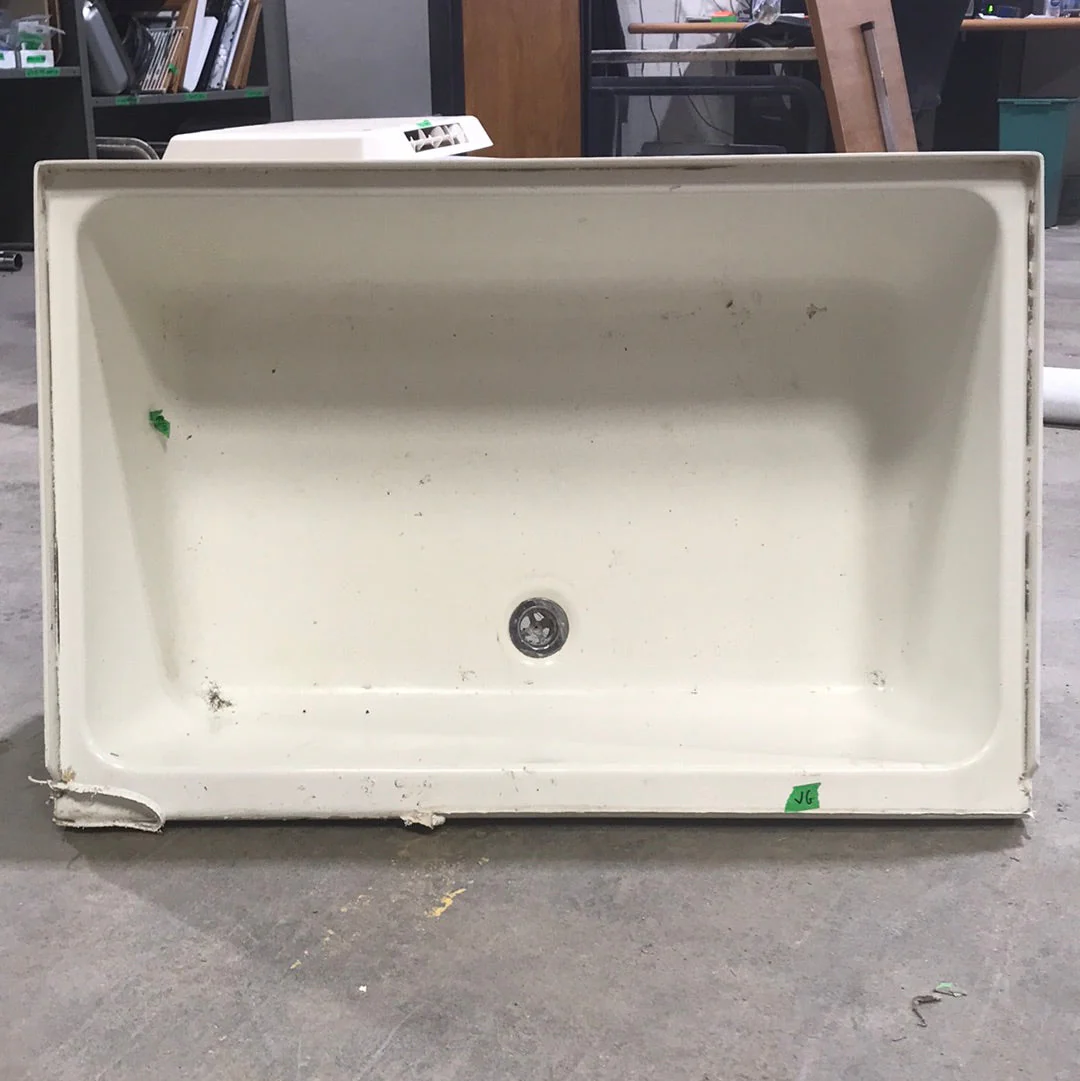 Used RV Bath Tub 36” L x 24” W - Center Drain