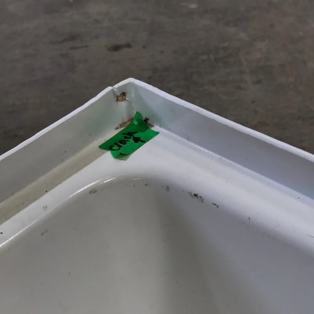 Used RV Bath Tub 40” L x 24 W ” - Right Hand Drain - Image 4