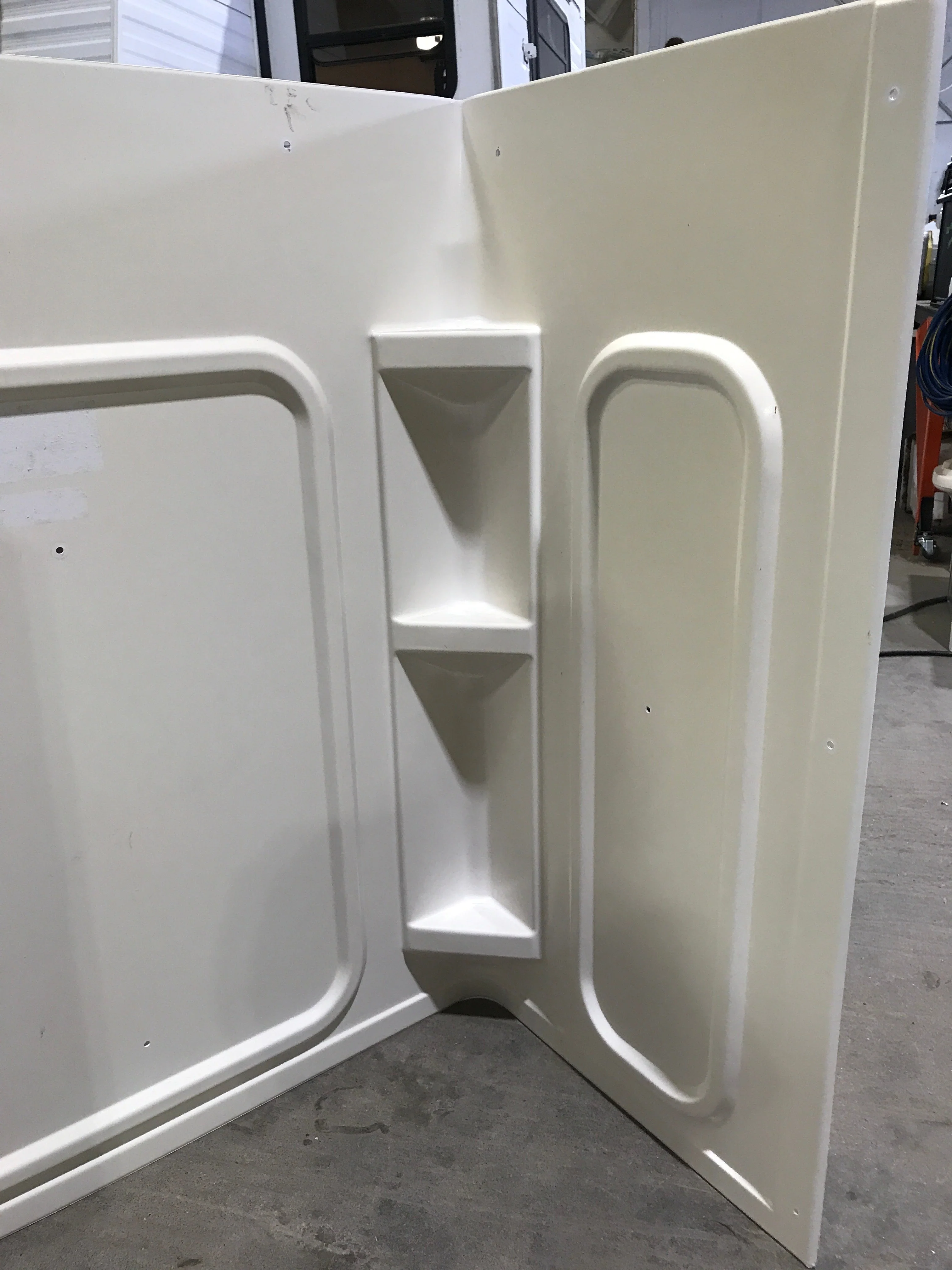 Used RV Bath Tub Surround 40” X 48” x 23 1/2" D - Image 4