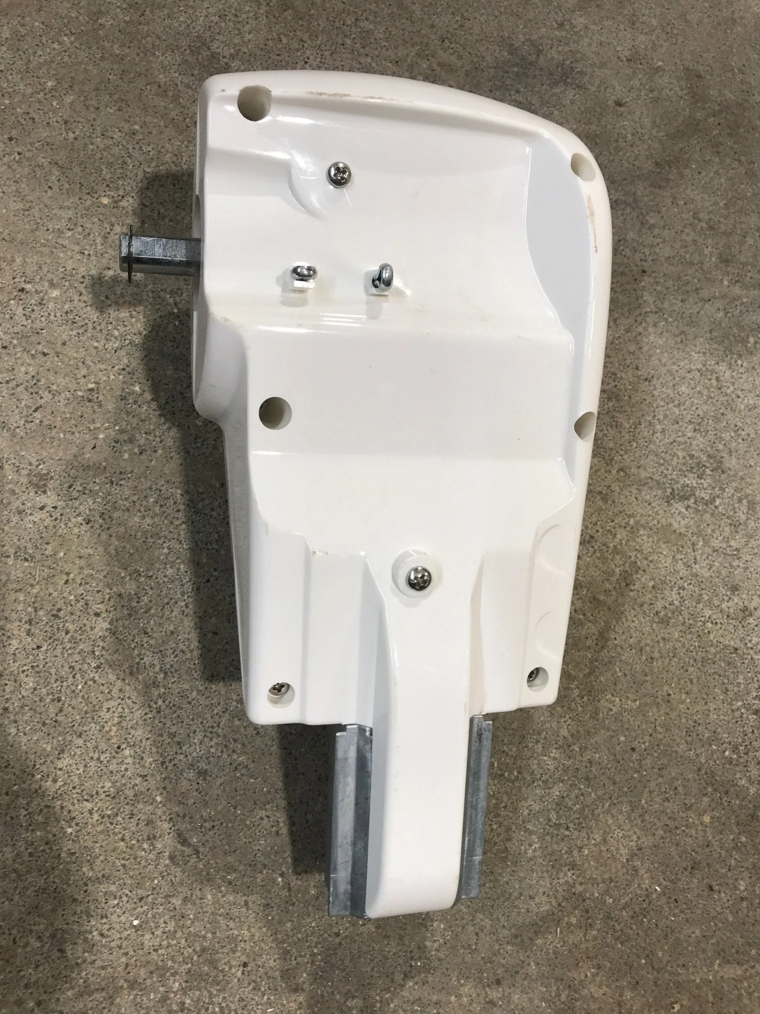 Used RV Carefree TRAVL'R Idler Awning Head - WHITE - Image 4