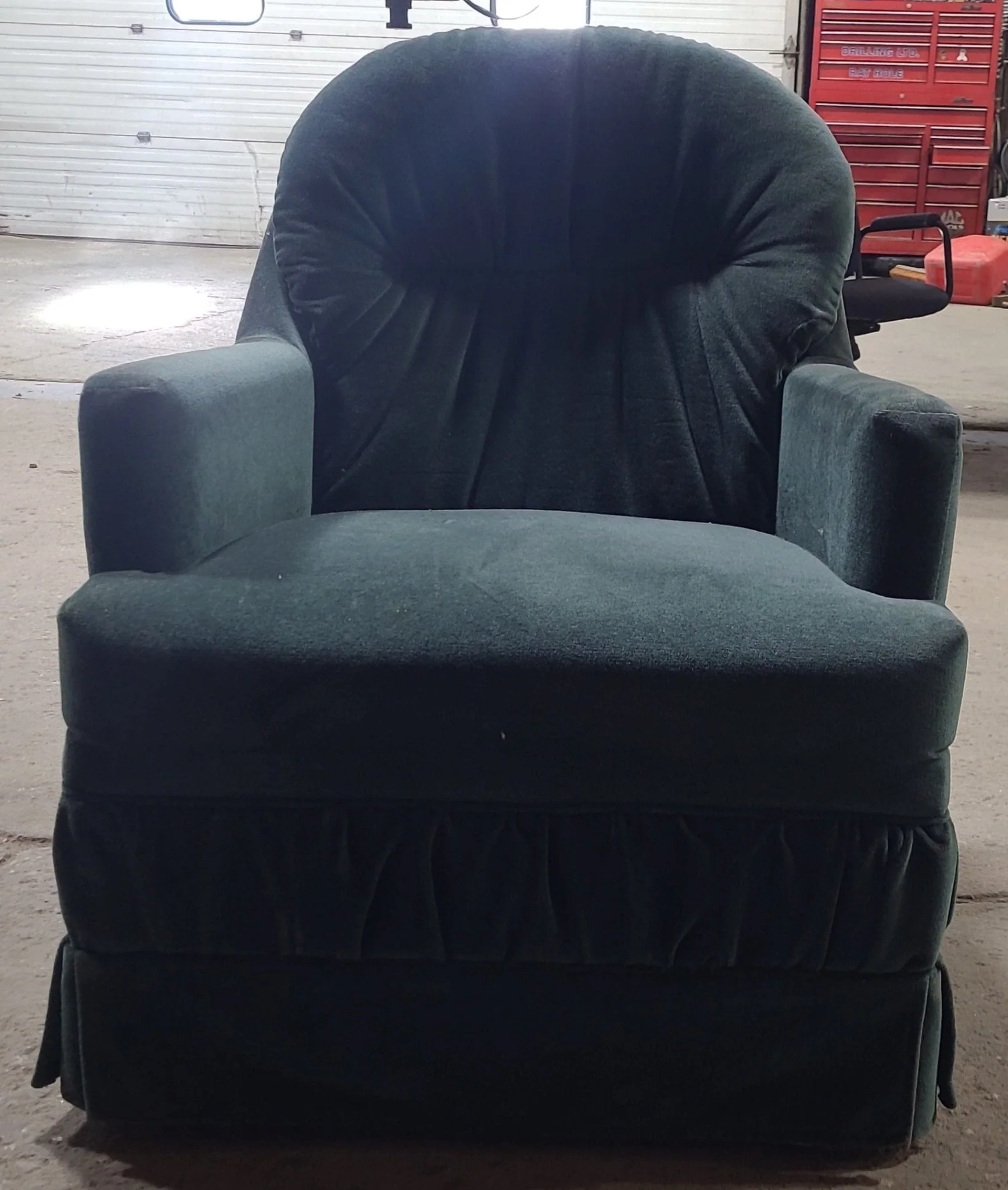 Used RV Chair - 34" H x 22" W x 28" D