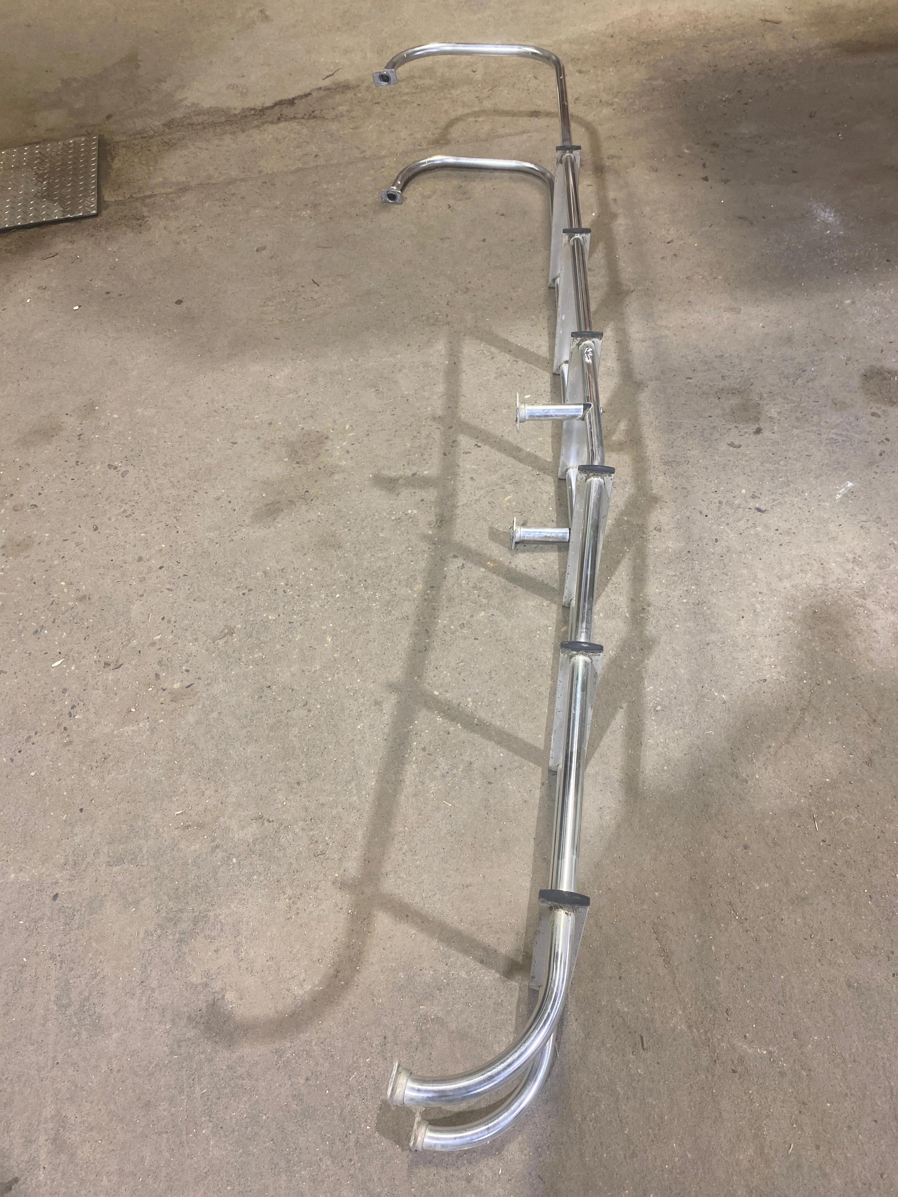 Used RV Exterior Ladder - Aluminum - 88" H x 12 1/2" W - Image 3
