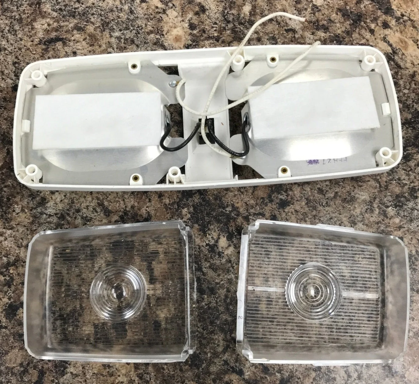Used RV Interior Light Fixture *DOUBLE* Bargman 30-93-XXX - Image 3