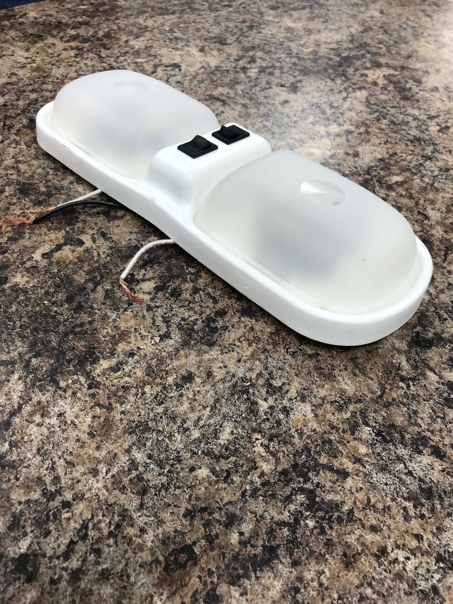 Used RV Interior Light Fixture *DOUBLE* UL7 - Image 2
