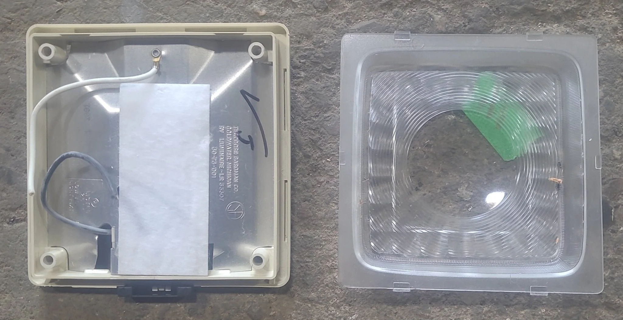USED RV Interior Light Fixture - 30-73-011 - SINGLE - - Image 3
