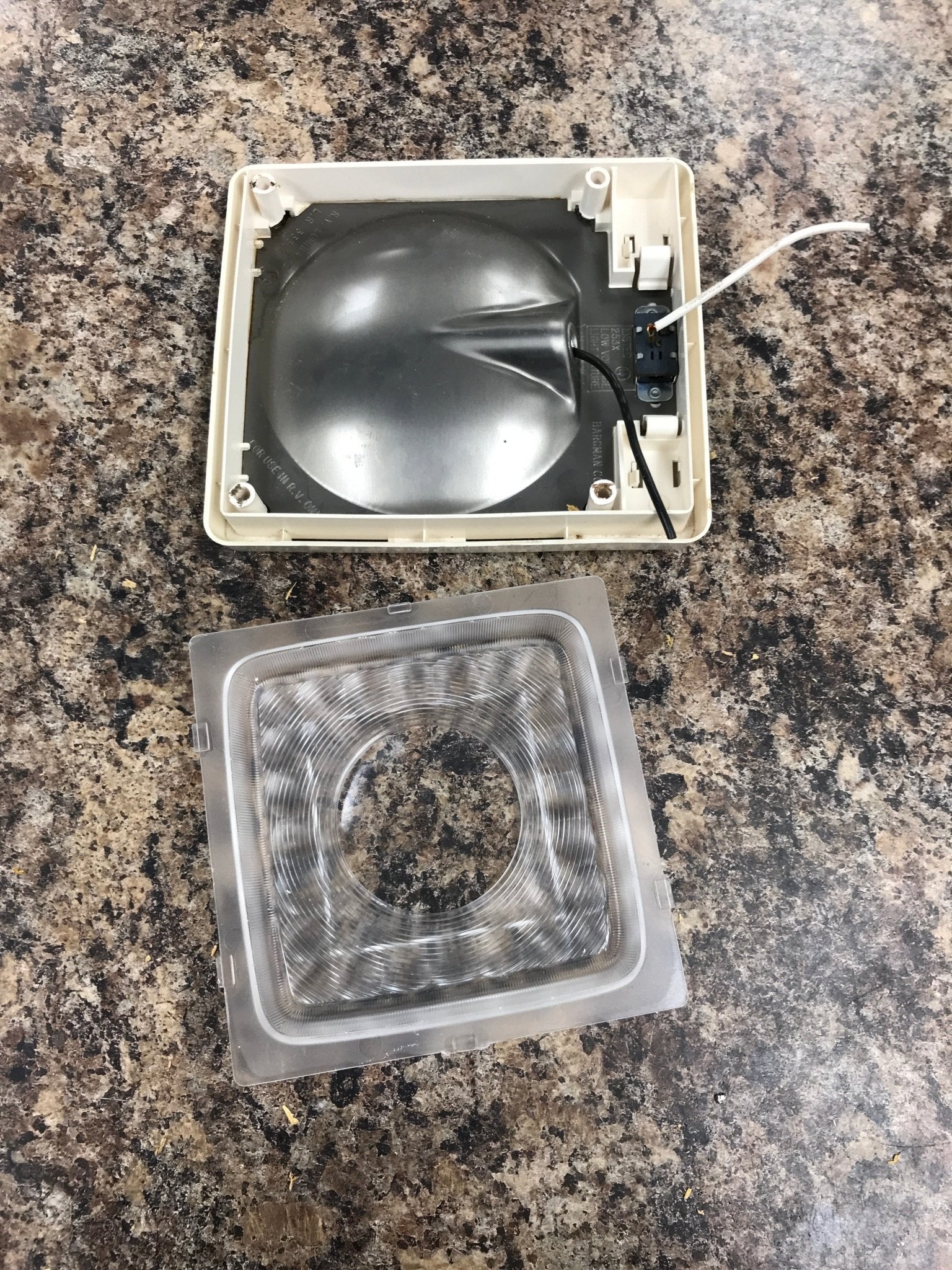 USED RV Interior Light Fixture *SINGLE* UL12 - Image 4