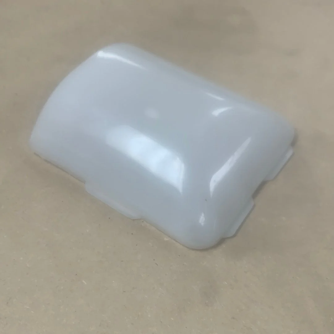 Used RV Interior Light Lens - 92513 - F33-0010 - LR96696