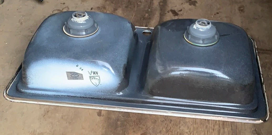 Used RV Kitchen Sink 33” W X 19” L - Image 3